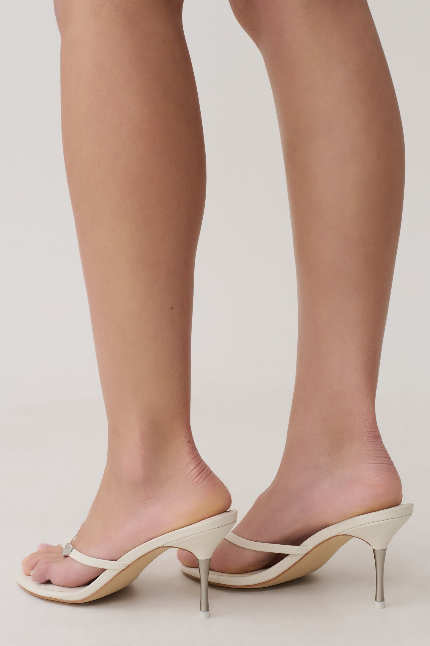 Elaria Thong Heels With Hardware - Ivory