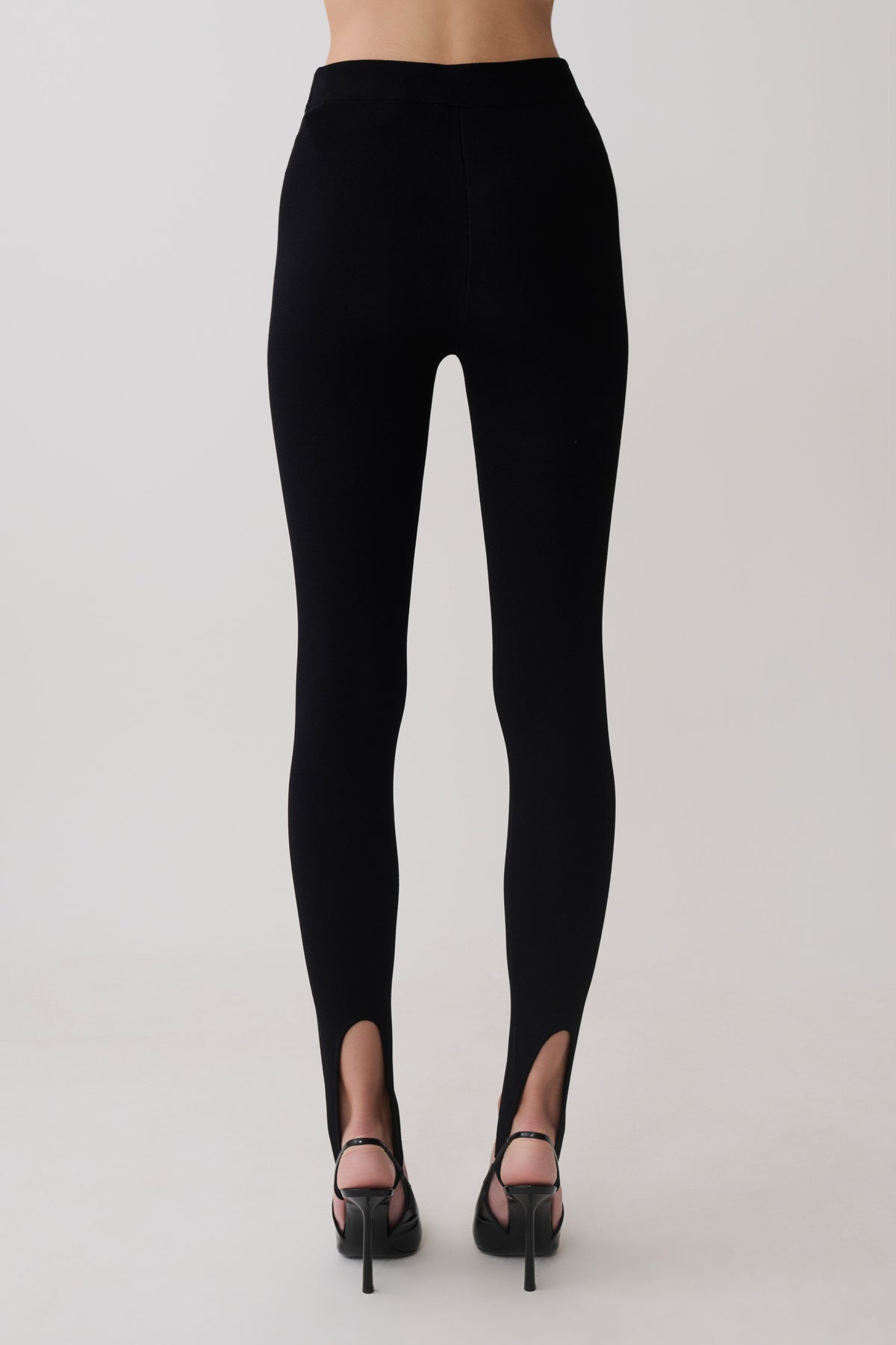 Valerie Stirrup Leggings - Black