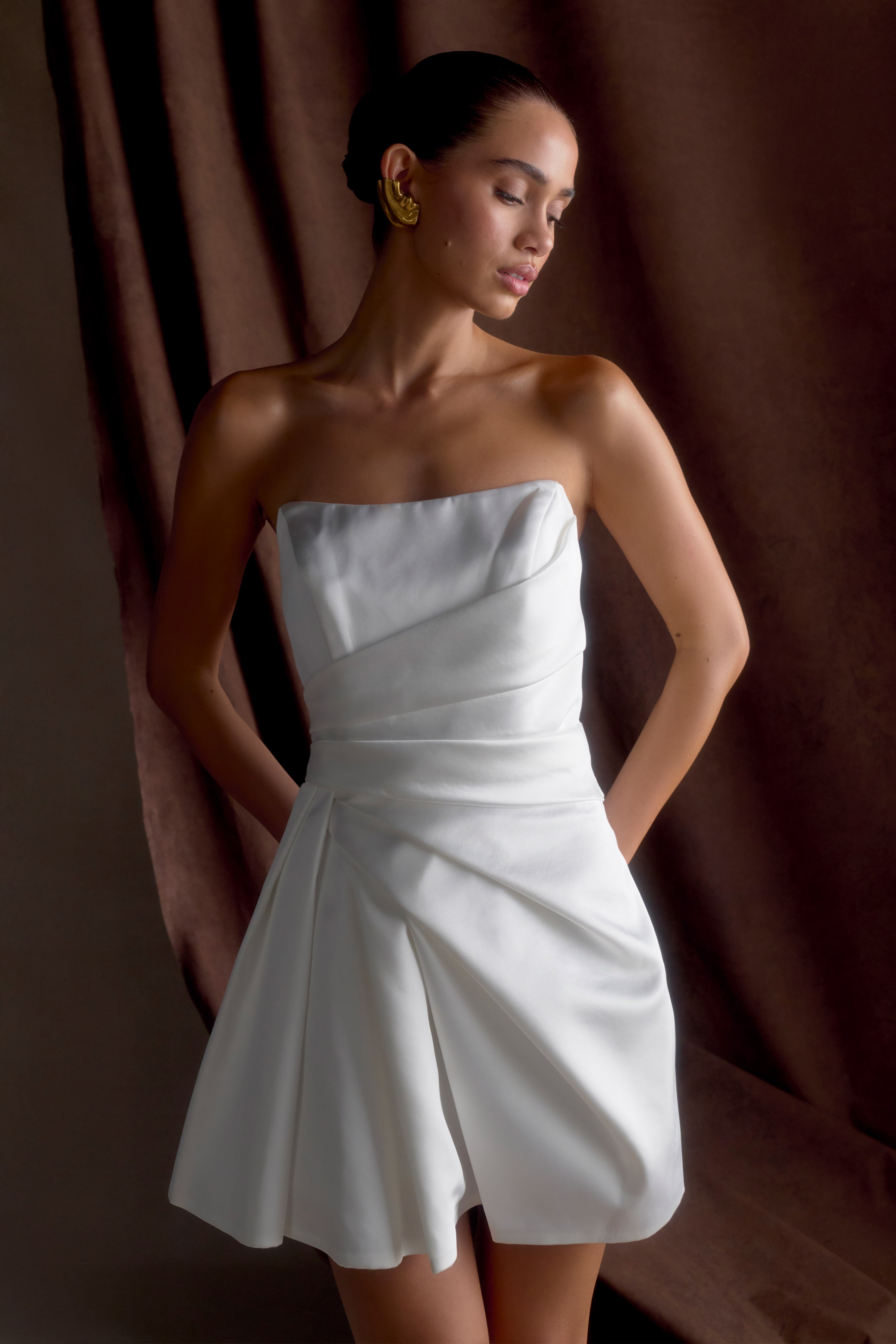 Lora Strapless Satin Mini Dress / White | MESHKI