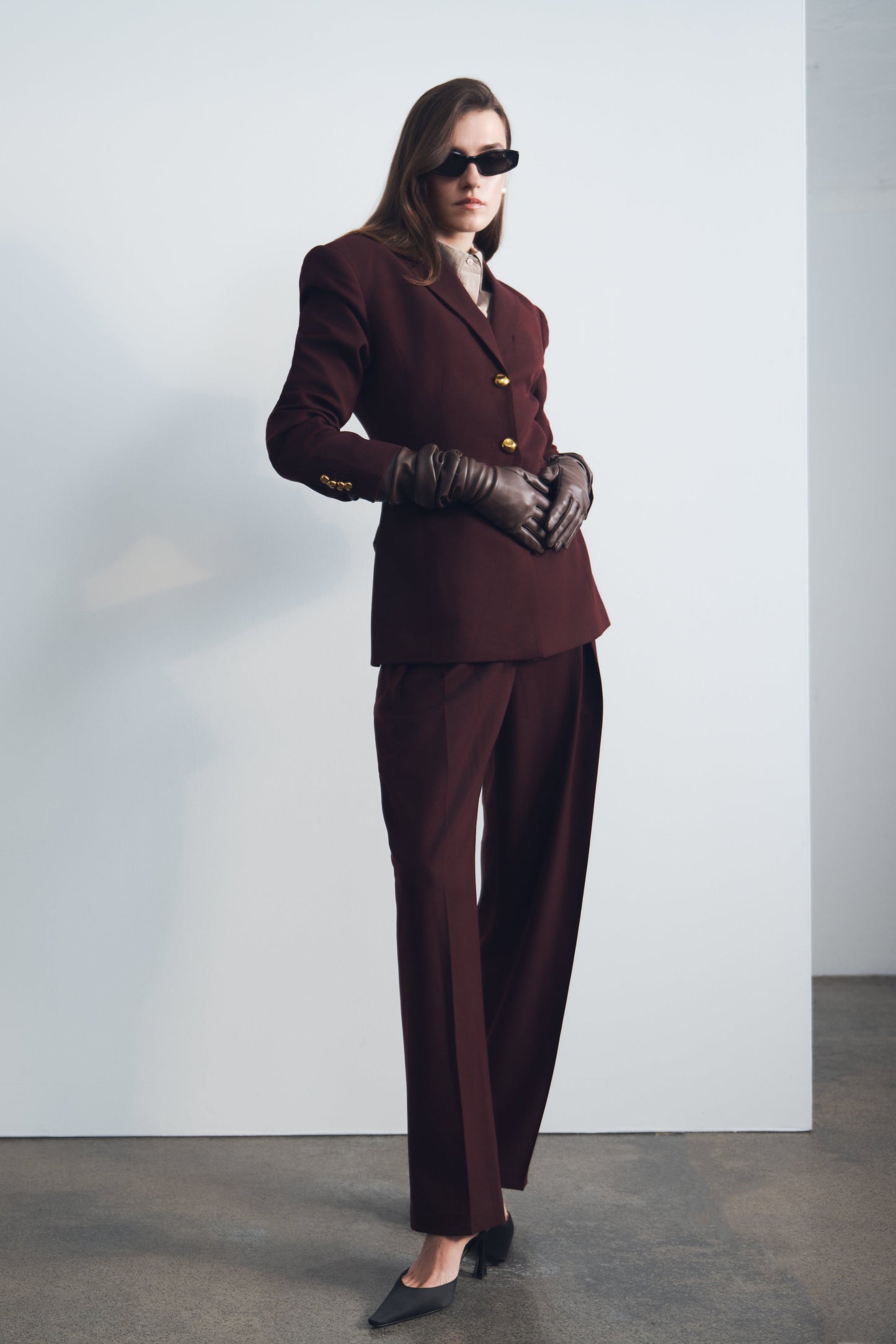 Penelope Pleated High Waisted Pants - Mahogany