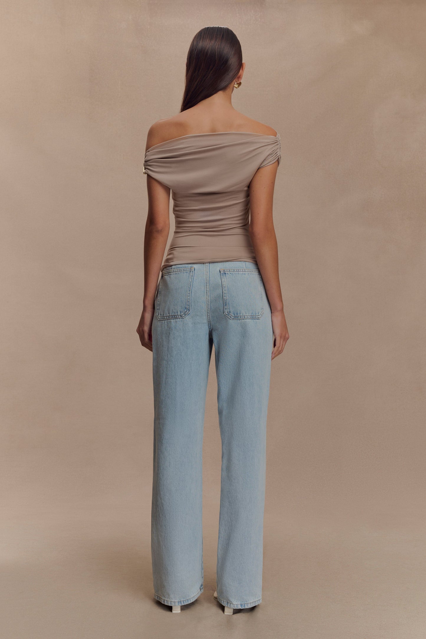 Kinsley Slinky Top With Hardware - Taupe