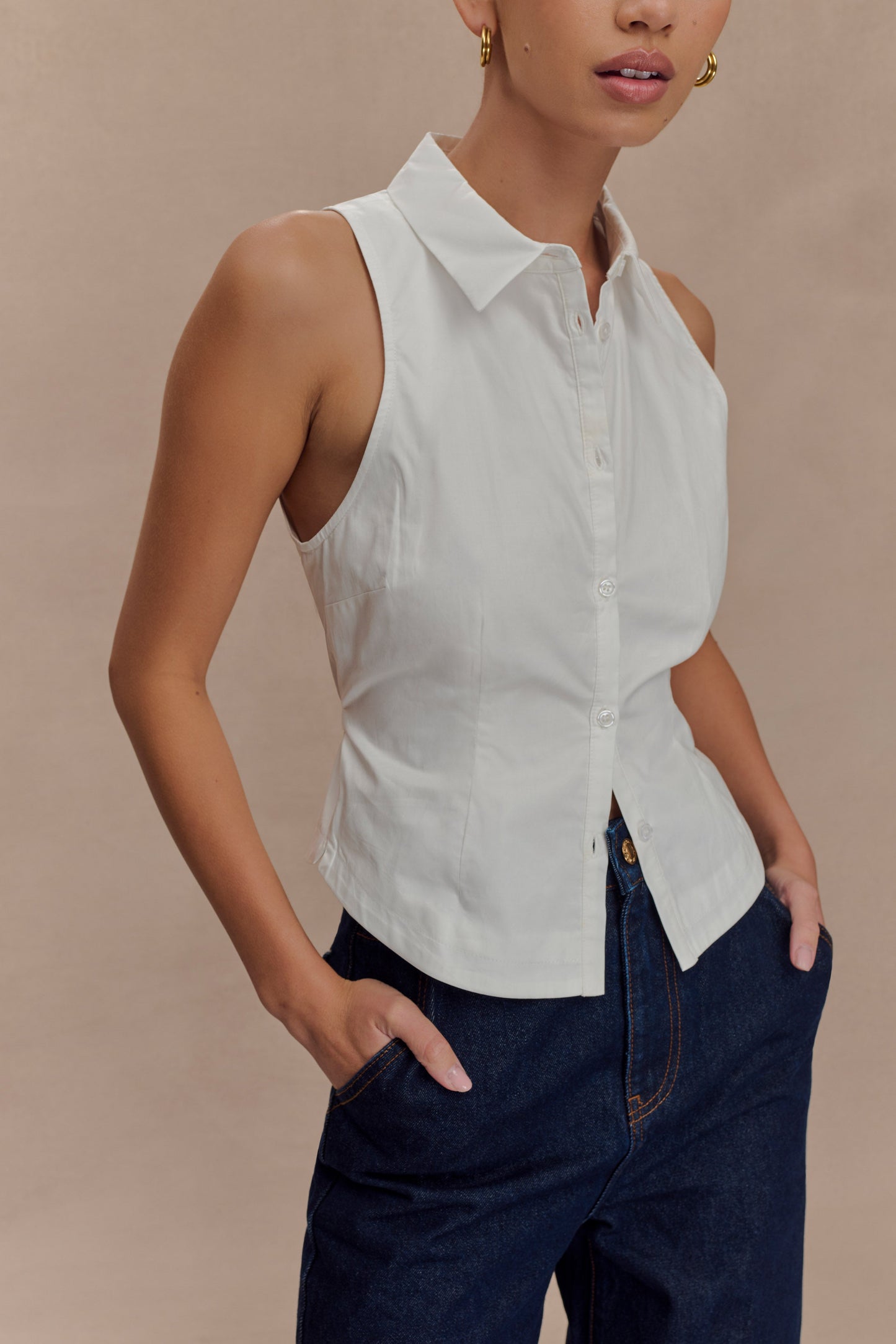 Selene Sleeveless Halter Shirt - White