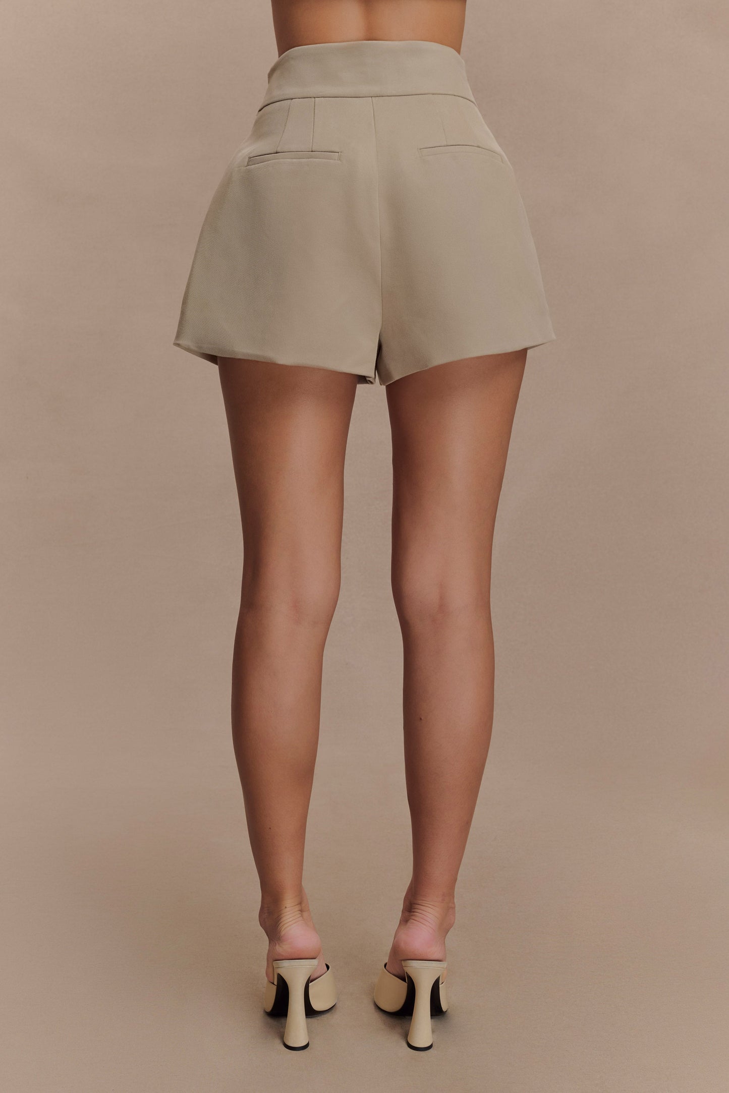 Alden High Waisted Short - Pebble