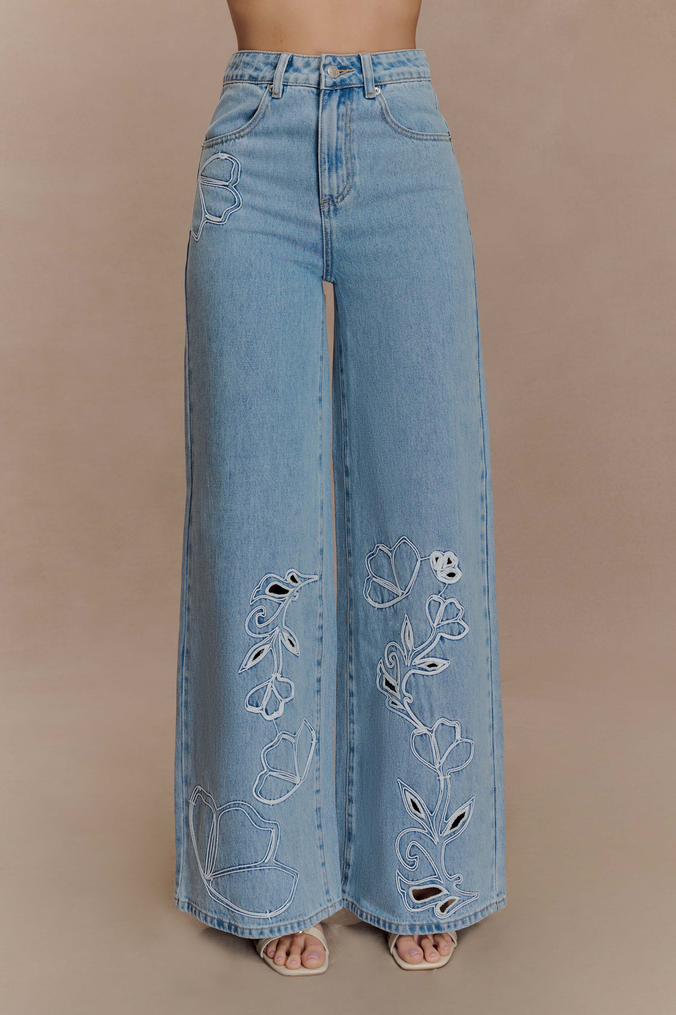 Carmella Embroided Jeans - Mid Blue | MESHKI US