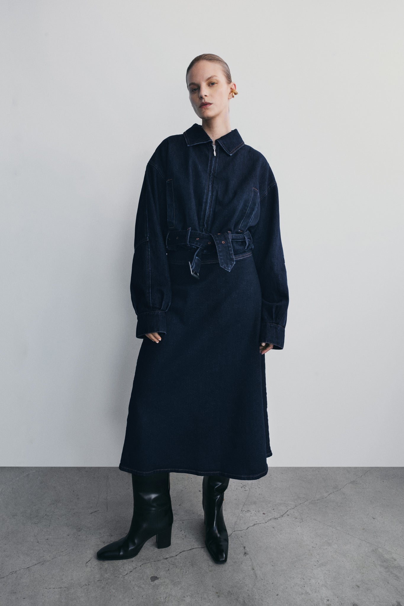 Cecilia Denim A/Line Midi Skirt / Indigo Blue | MESHKI