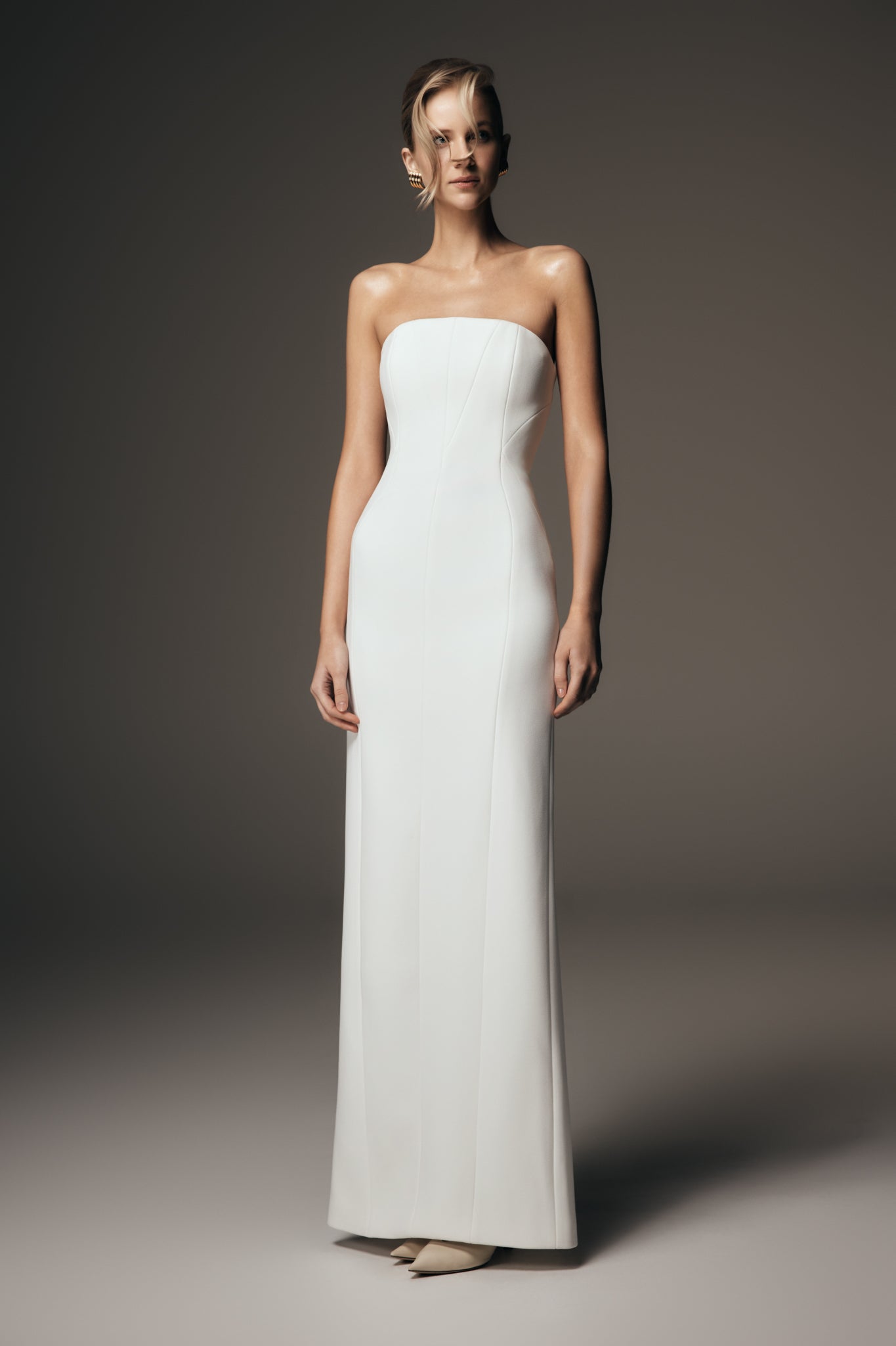 dress white strapless Kalila Crepe Maxi - white strapless midi dress AW.Bridal Mermaid V-Neck Floor eventeditsep25 Gathered side seams and Italian Size:40 IT