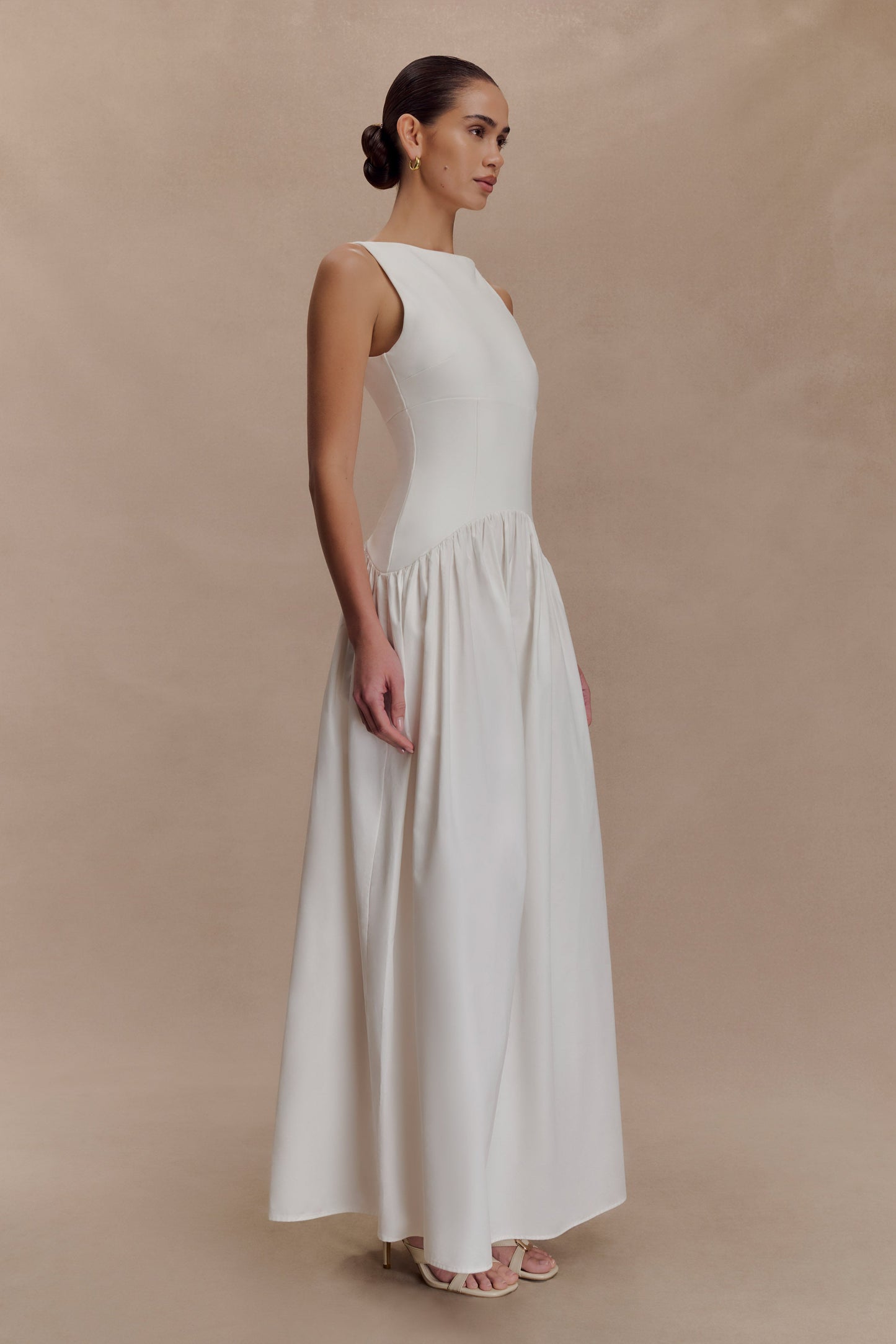 Acacia Contrast Sleeveless Maxi Dress - White