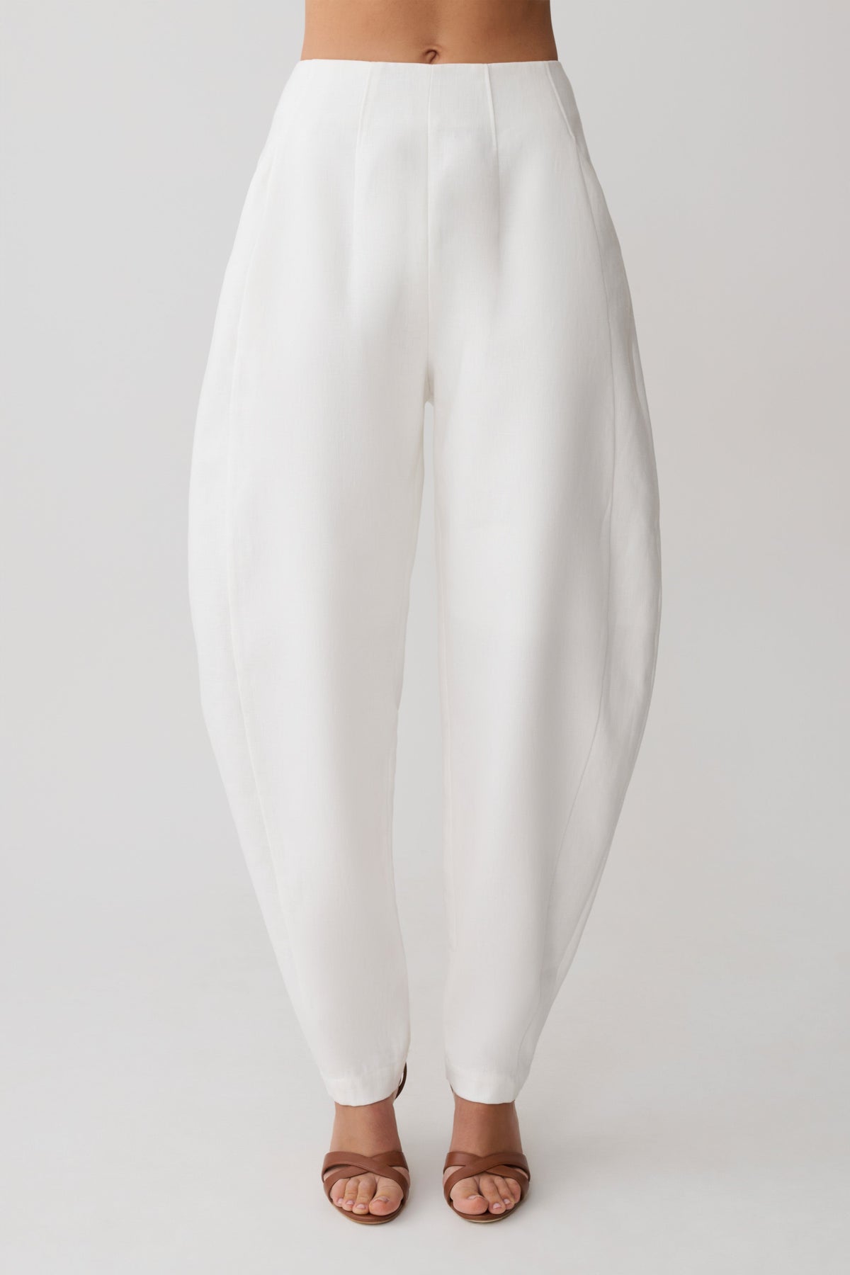 Oriana Linen Oversize Pants - White