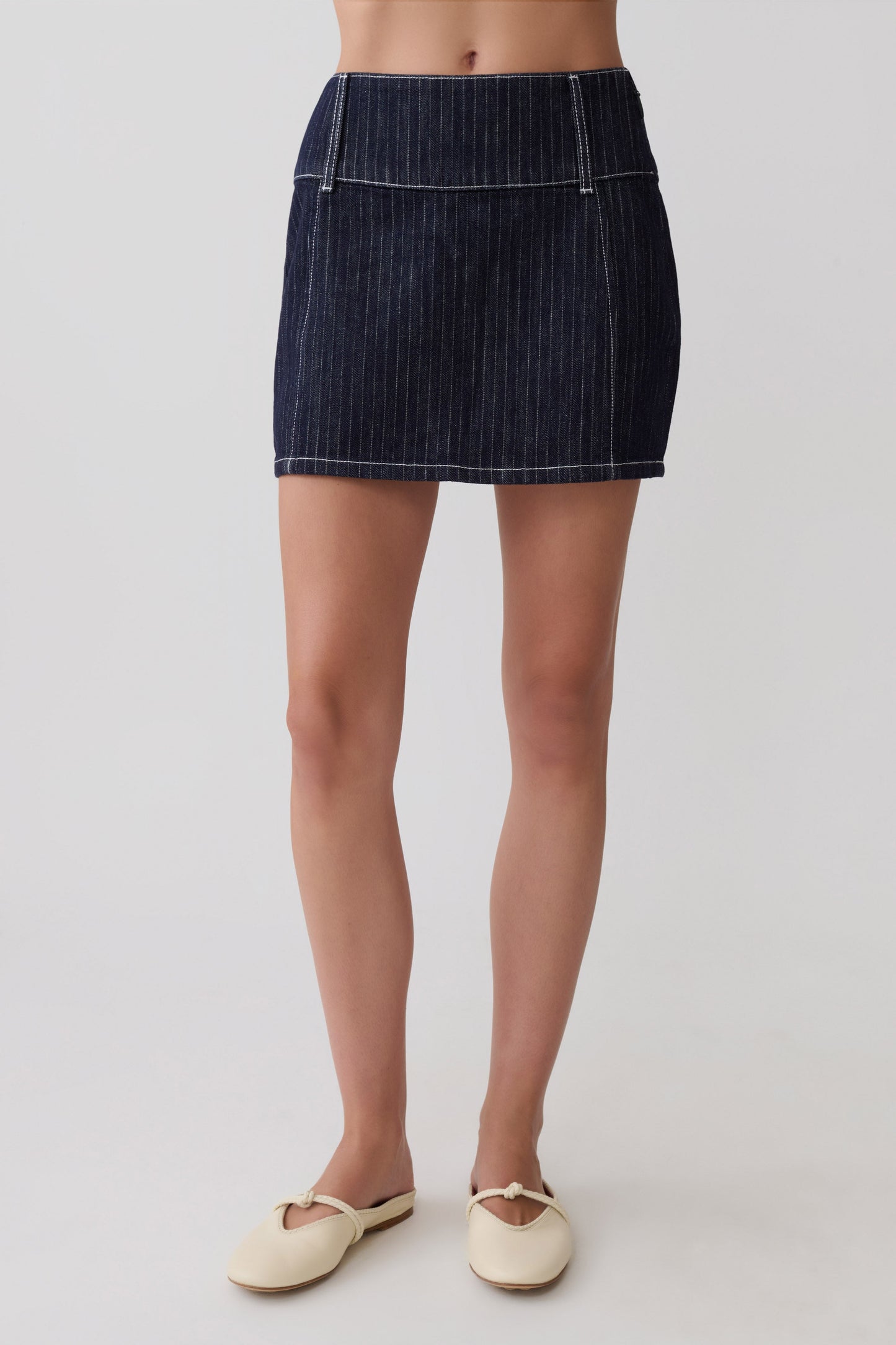 Loraine Mid Rise Denim Mini Skirt - Indigo Pinstripe