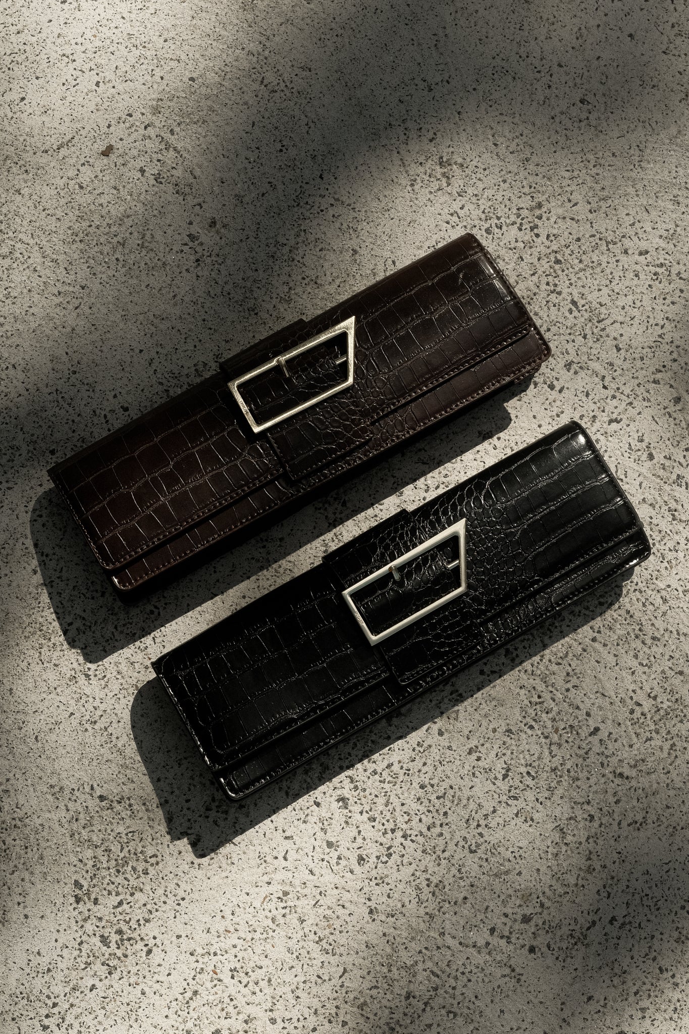 Jessica Faux Leather Crocodile Clutch - Black