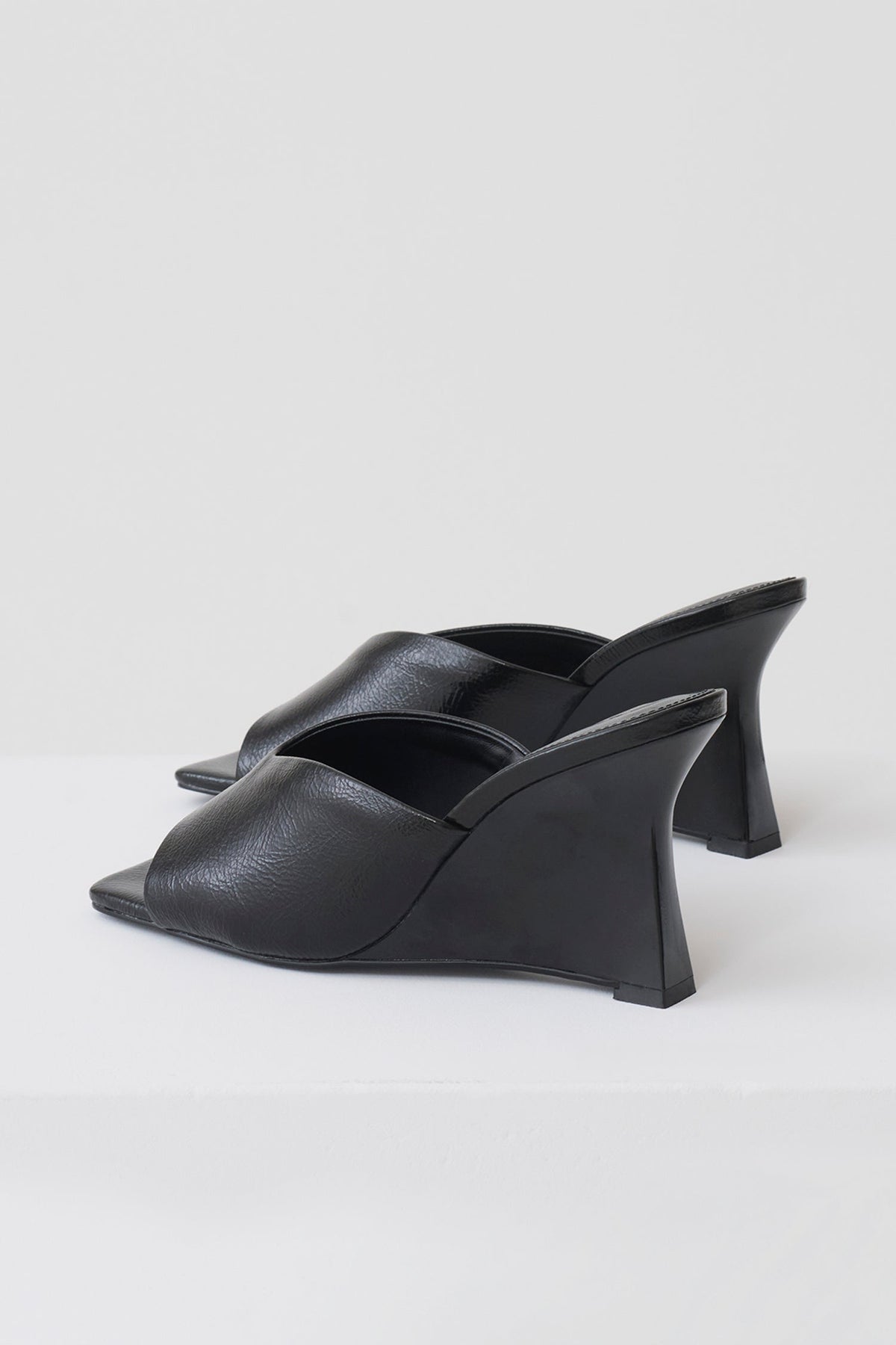 Jody Square Toe Wedge - Black Crinkle Pu