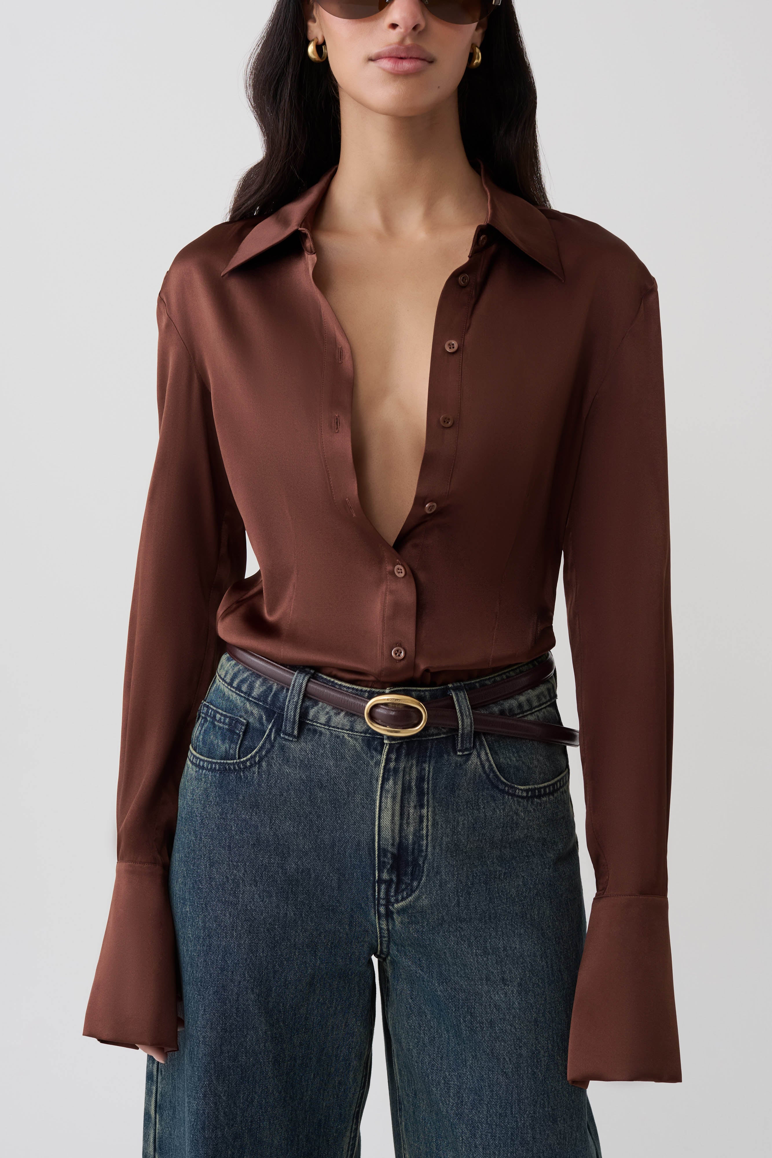 Brownシルク Queenie Silk Long Sleeve Shirt - Dark Chocolate | MESHKI US