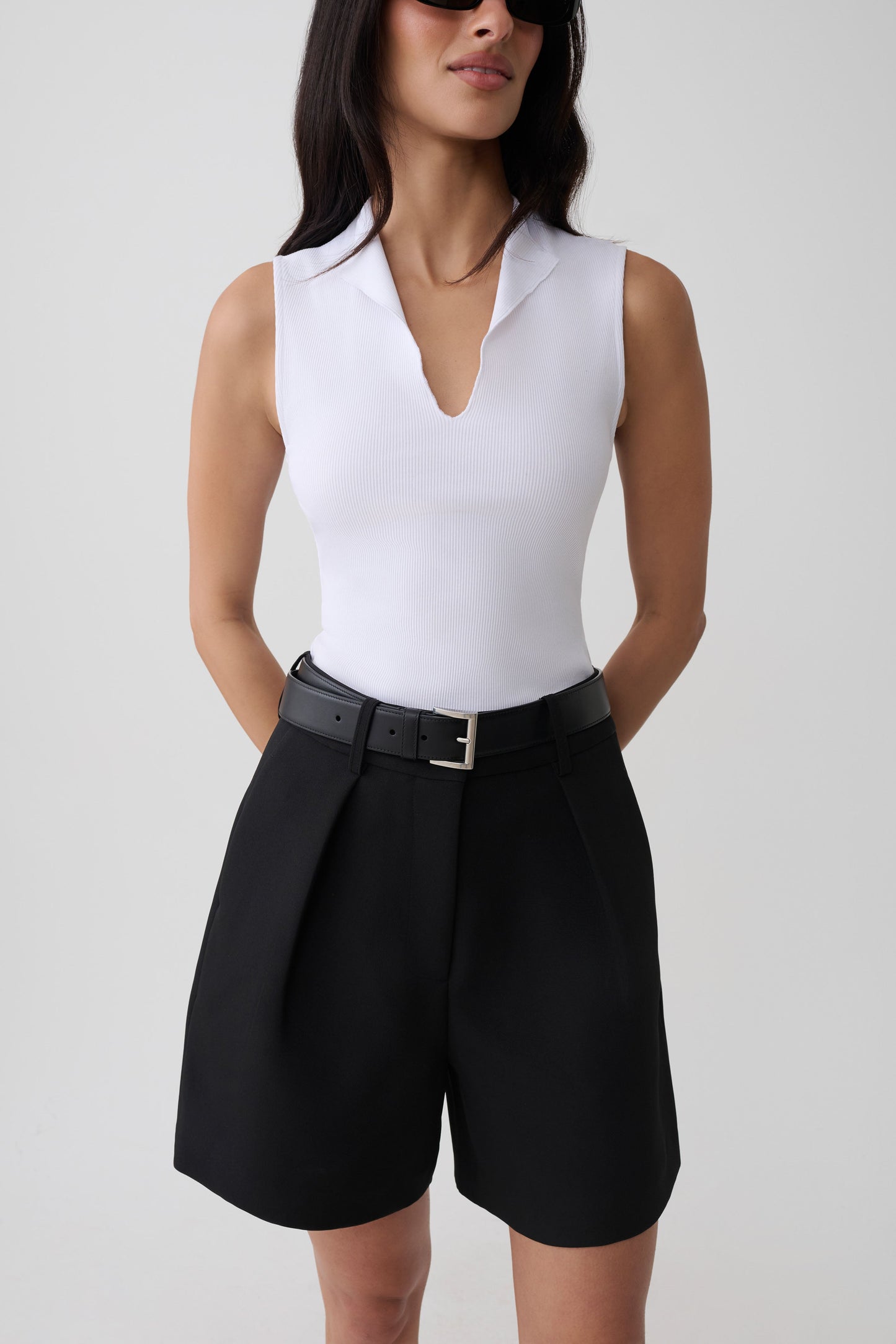 Myrtle Ribbed Sleeveless Lapel Top - White