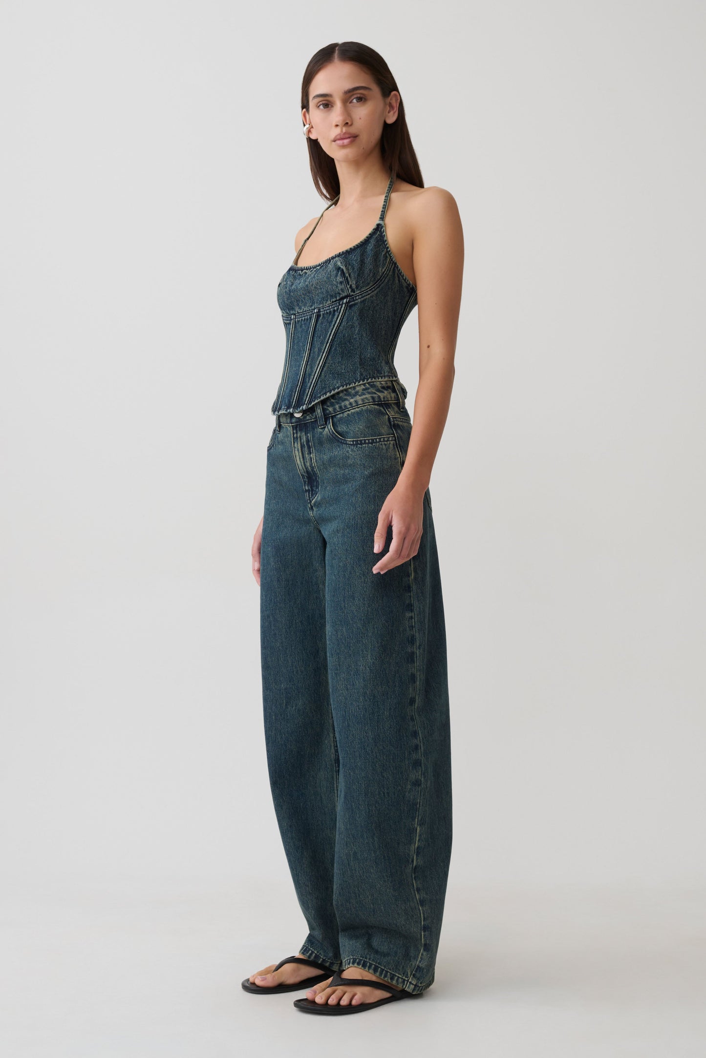 Stephanie Barrel Denim Jeans - Vintage Blue