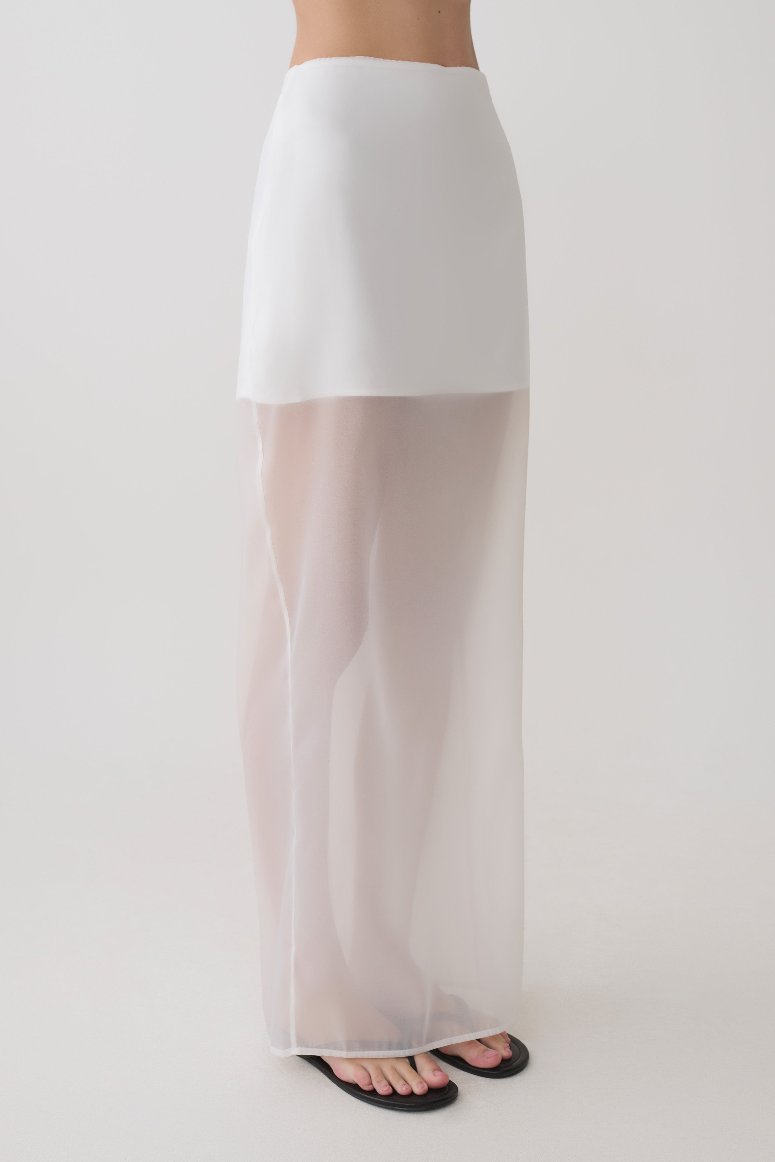 Ximena Organza Maxi Skirt - White | MESHKI US