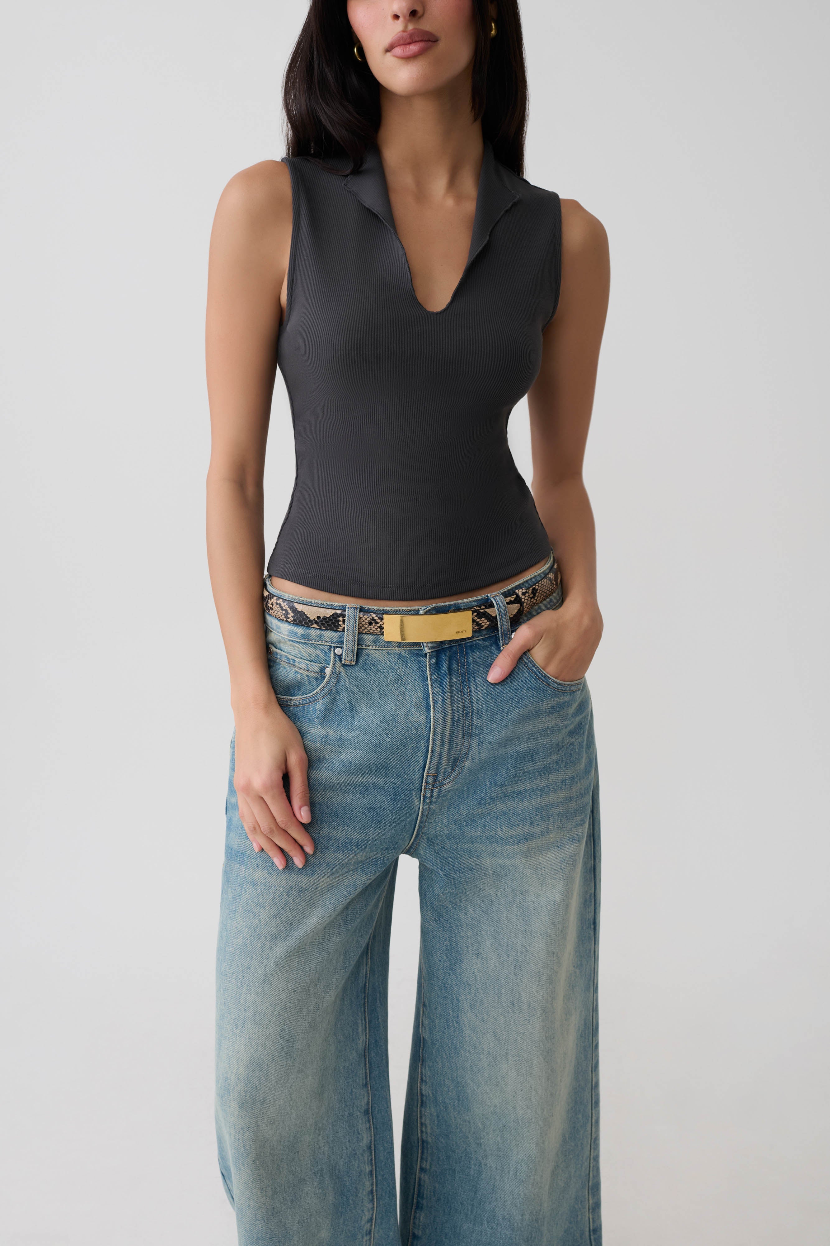 Myrtle Ribbed Sleeveless Lapel Top - Dark Charcoal | MESHKI US