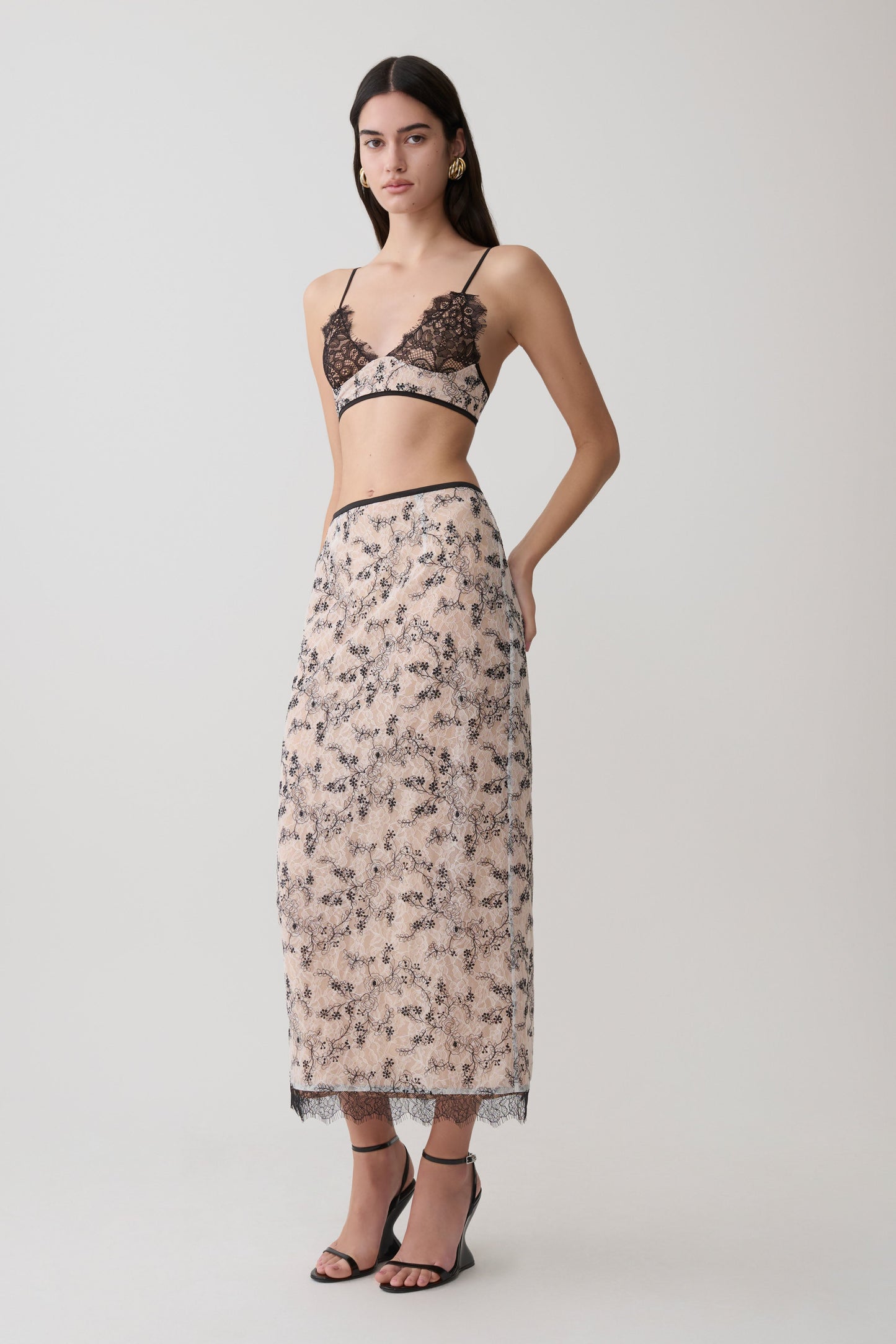 Kimberly Lace Sleeveless Crop Top - Nude Lace