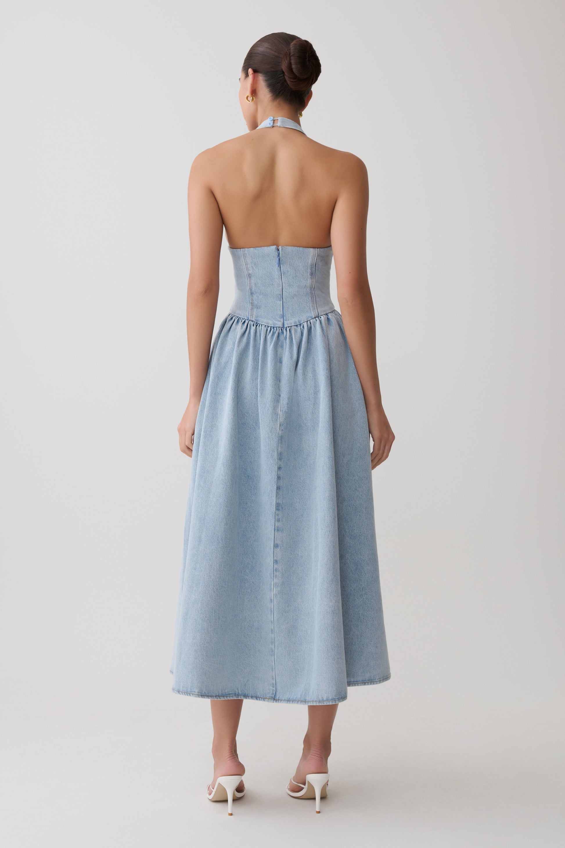 denim dress meshki Ashwin Denim Cotton Midi Dress / Indigo Blue | MESHKI
