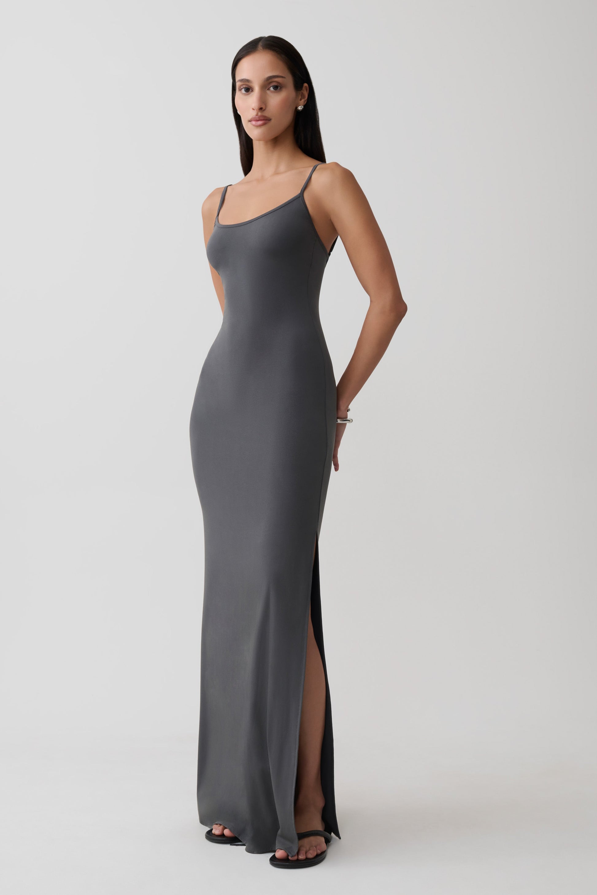 charcoal grey dresses Erve Peached Jersey Maxi Dress - Women's Featherweight Denim Maxi neck:17.5 Upgrade your travel wardrobe DR4313MAT