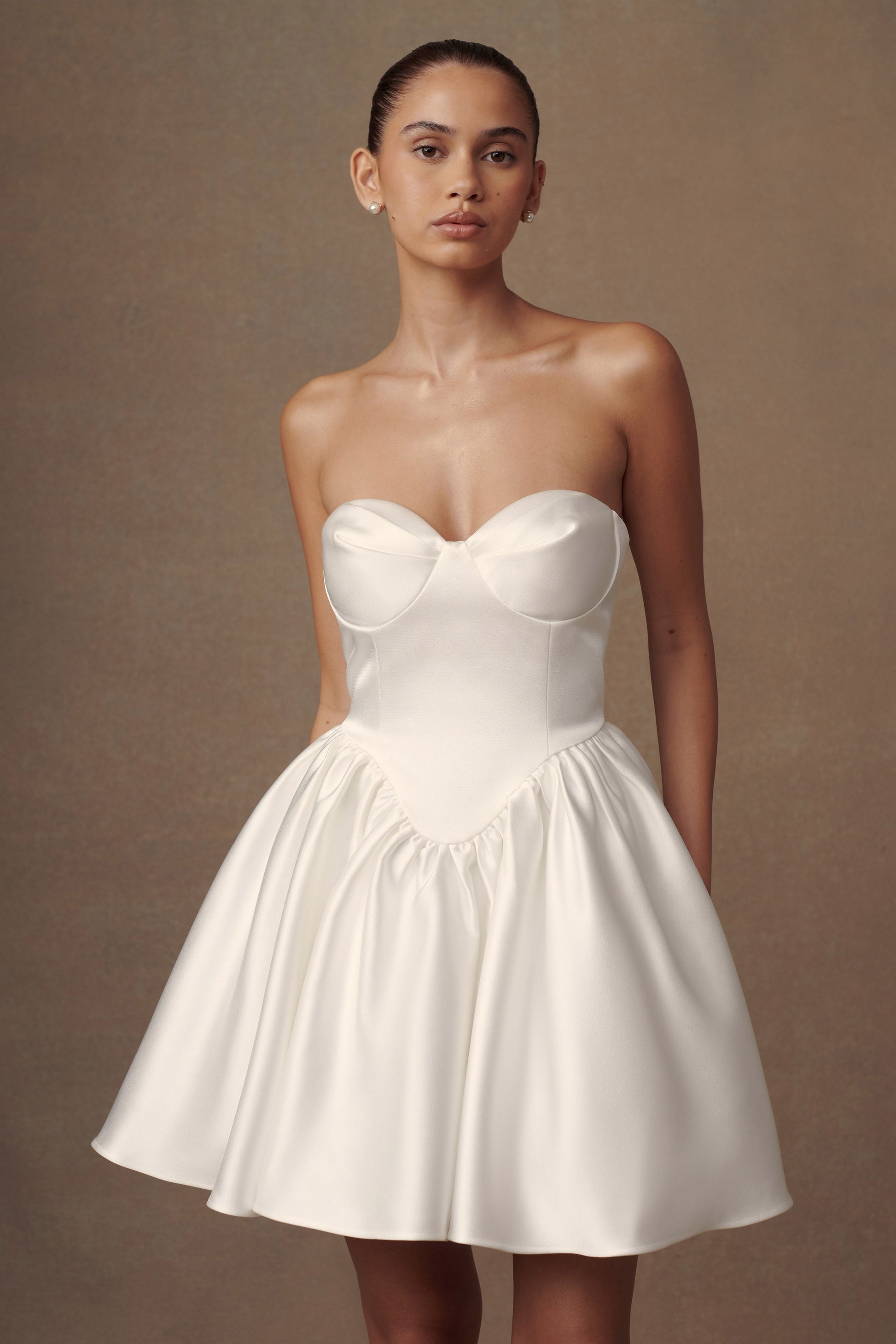 Hollie Structured Corset Mini Dress / White | MESHKI