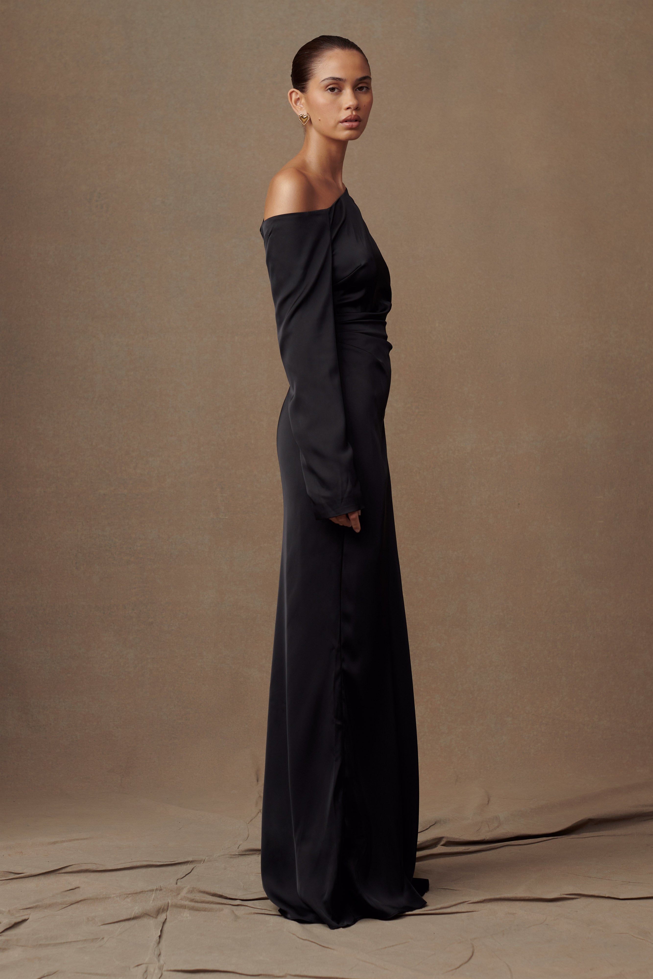 Avery Long Sleeve Maxi Dress / Black | Meshki | L