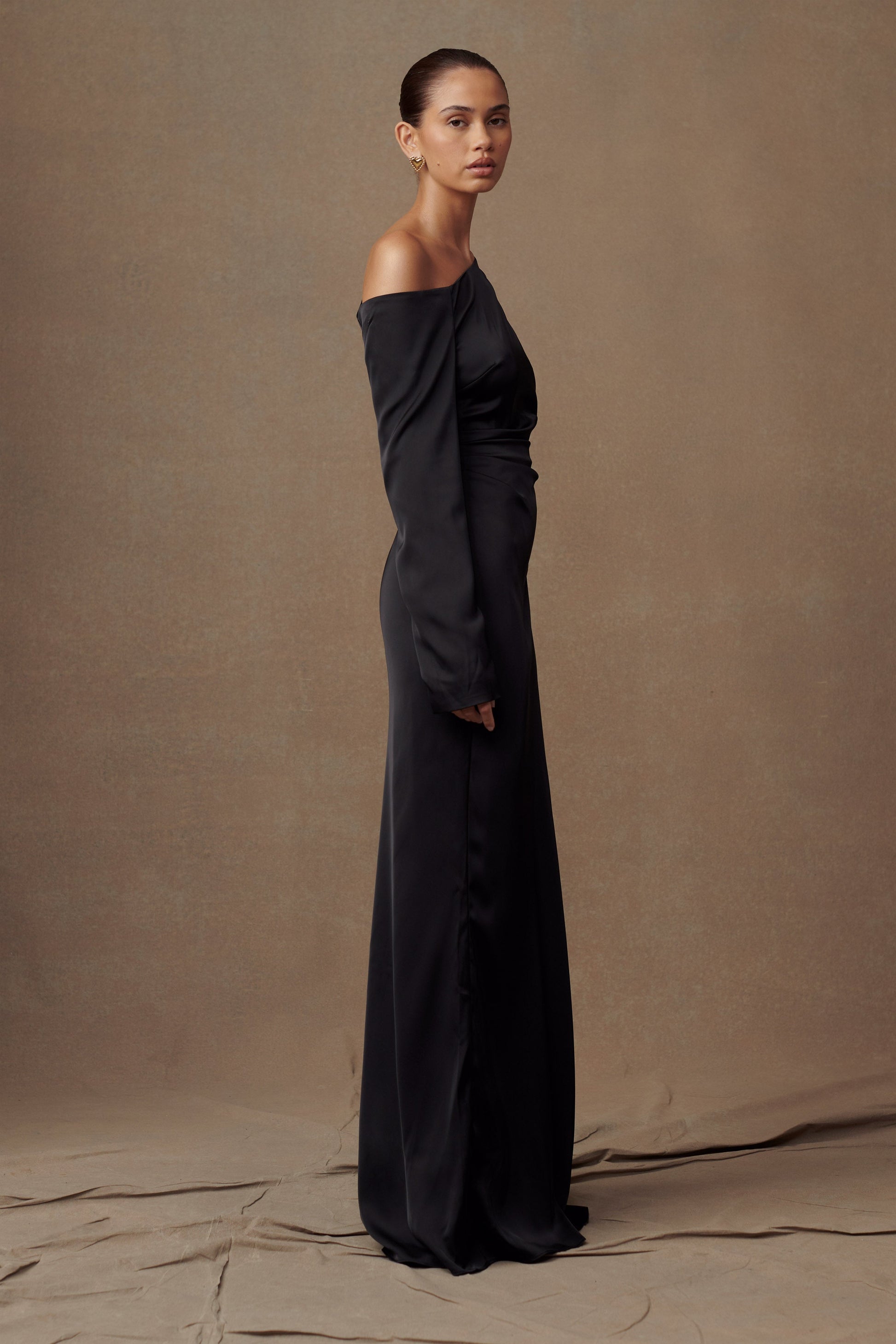 Avery Long Sleeve Maxi Dress / Black | MESHKI | L Avery Long Sleeve Maxi Dress / Black | MESHKI | L
