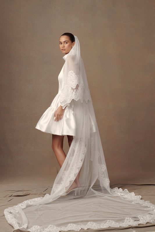 meshki wedding dress The Suite in bust cups and an internal waist stay for a flawless fit Bridal Suite | MESHKI US