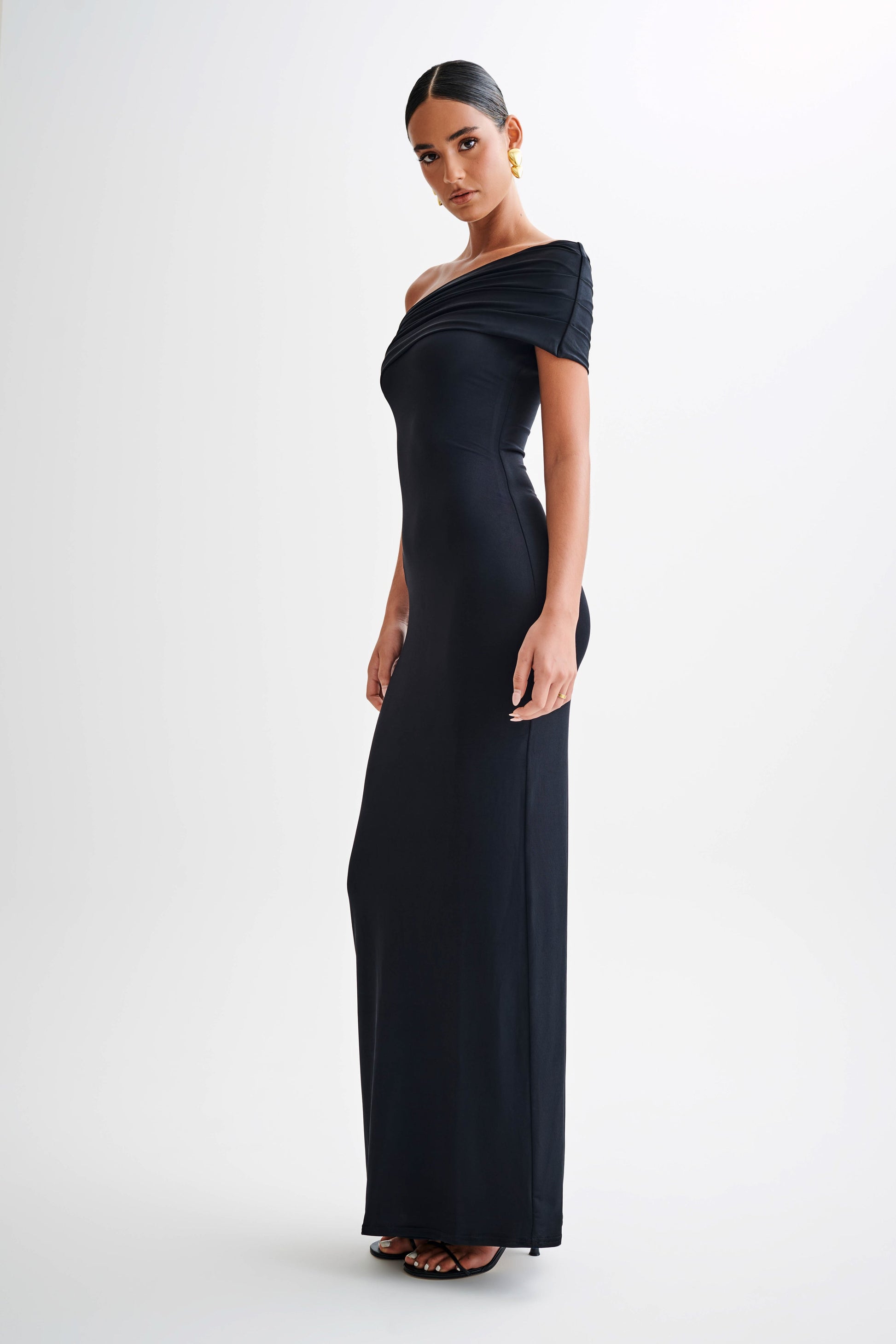 Cassandra Off Shoulder Slinky Maxi Dress / Black | MESHKI | L Cassandra Off Shoulder Slinky Maxi Dress / Black | MESHKI | L