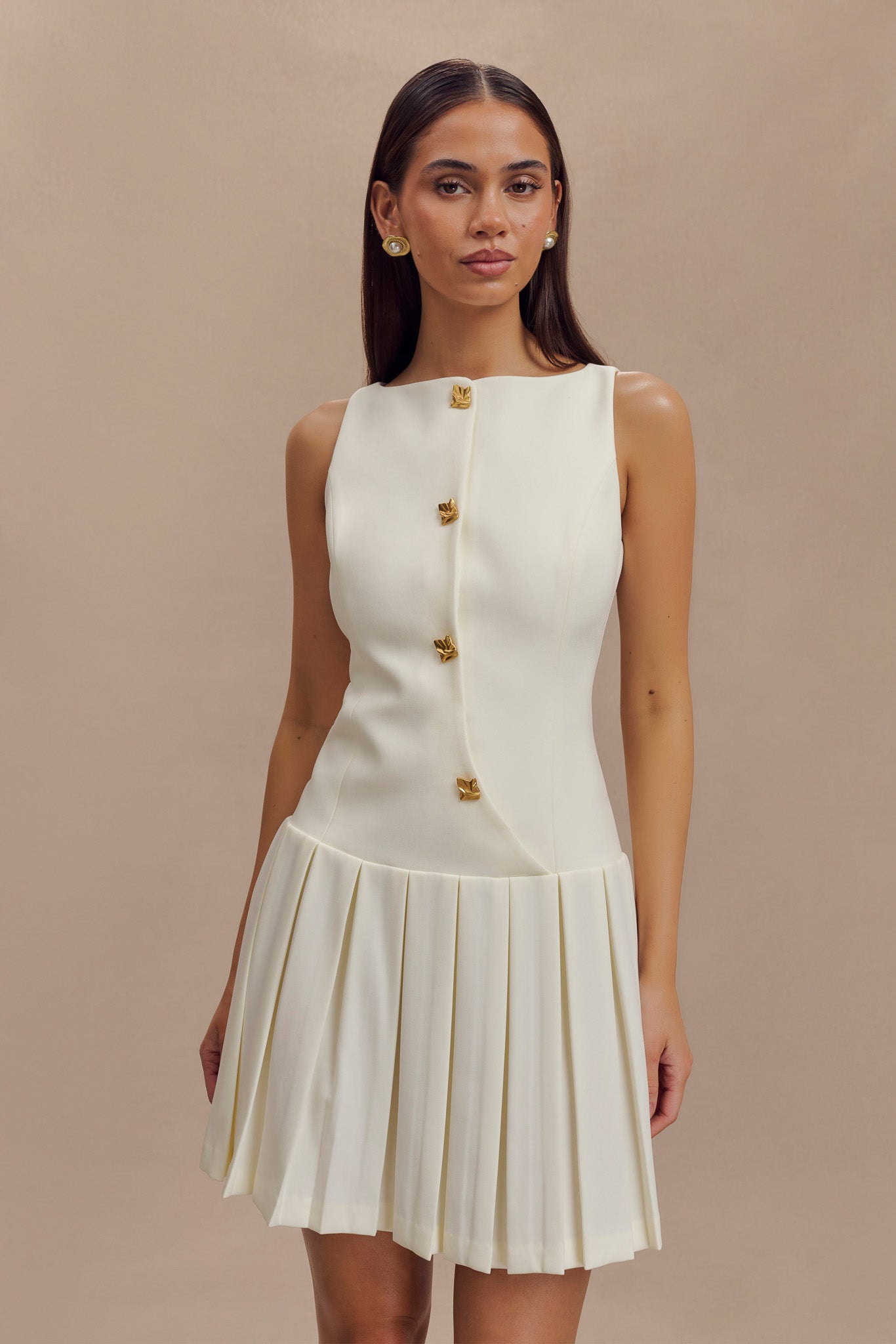 Mackenzie Sleeveless Pleated Mini Dress - Ivory | MESHKI US