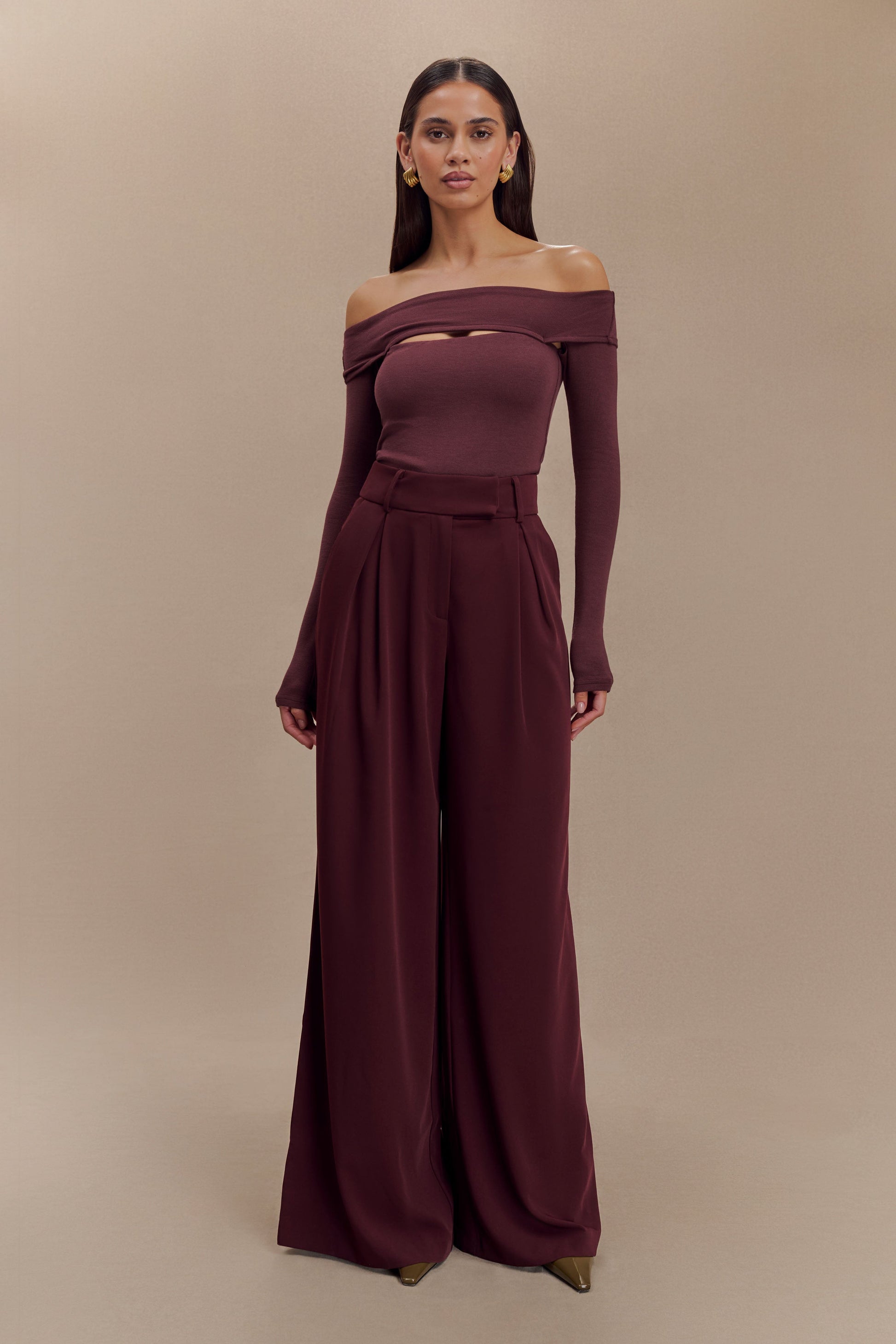 Jacqueline Pleated Wide Leg Pants / Mahogany | MESHKI