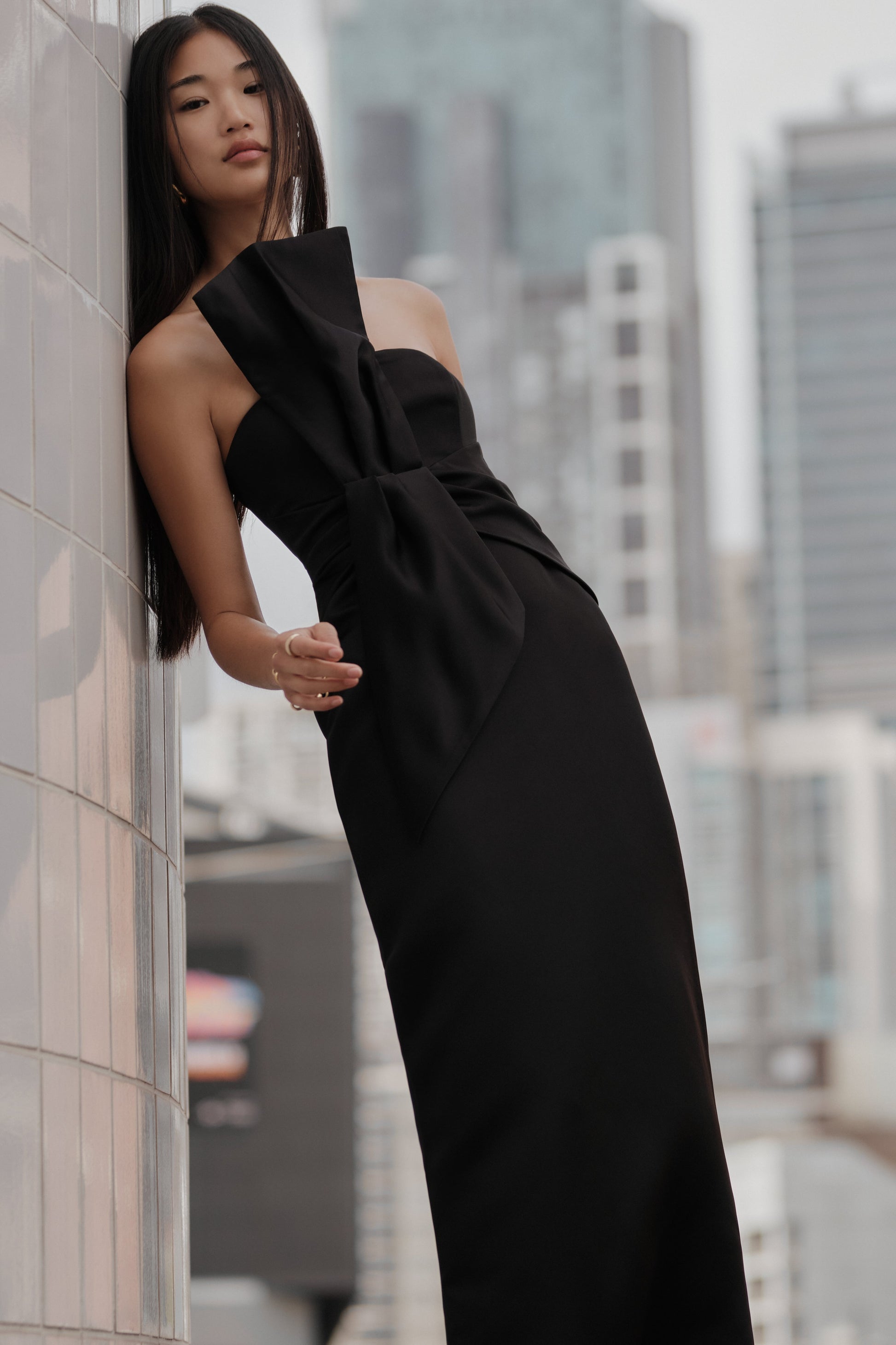 Cyrill Strapless Satin Structured Maxi Dress - Black | MESHKI US Cyrill Strapless Satin Structured Maxi Dress - Black | MESHKI US