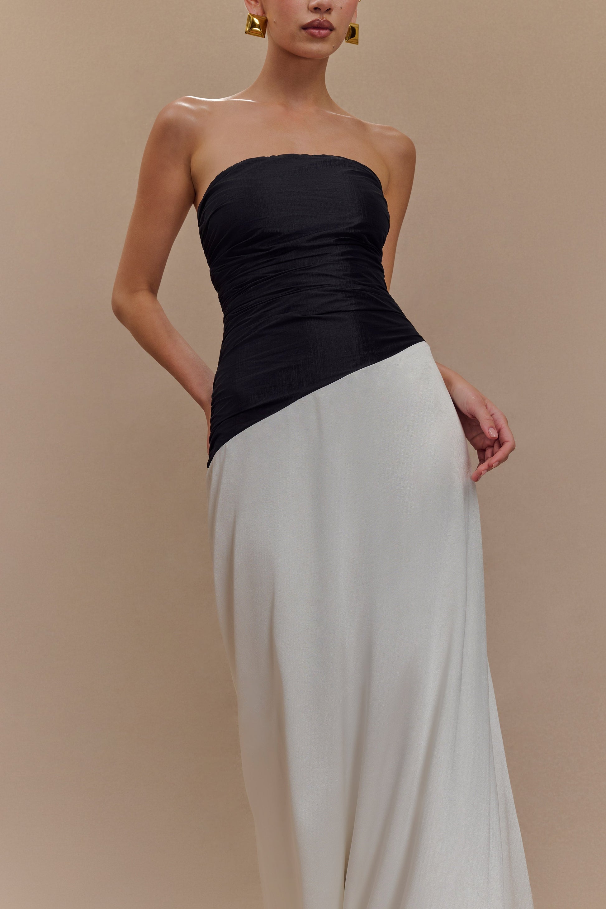 Gown Black And White Striped Taffeta Skirt Sleepy Hollow The Katrina Dress In Black And Gown Black And White Striped Taffeta Skirt Sleepy Hollow The Katrina Dress In Black And