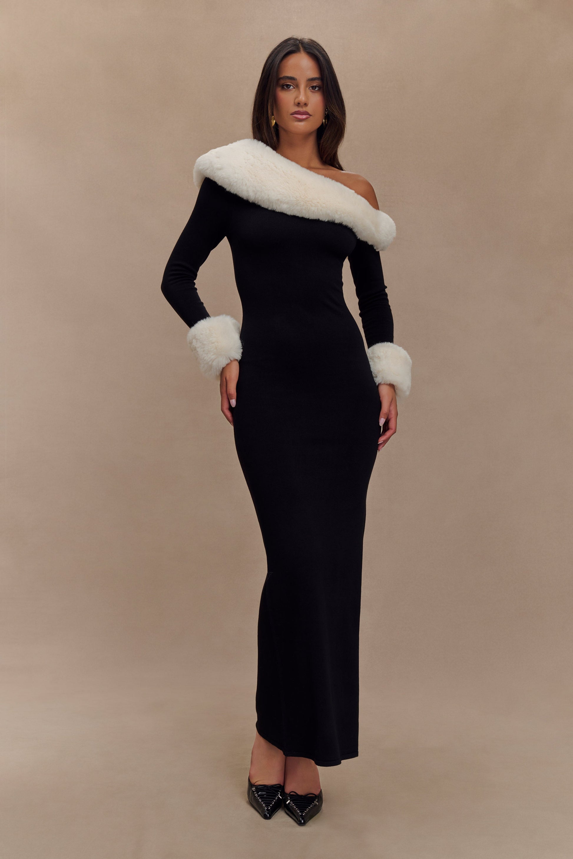 Strapless Dress White Dress With Fluffy Trim Maxi Dress Fur Trim One Shoulder Fur Shop Meshki Dresses Pickle Strapless Dress White Dress With Fluffy Trim Maxi Dress Fur Trim One Shoulder Fur Shop Meshki Dresses Pickle