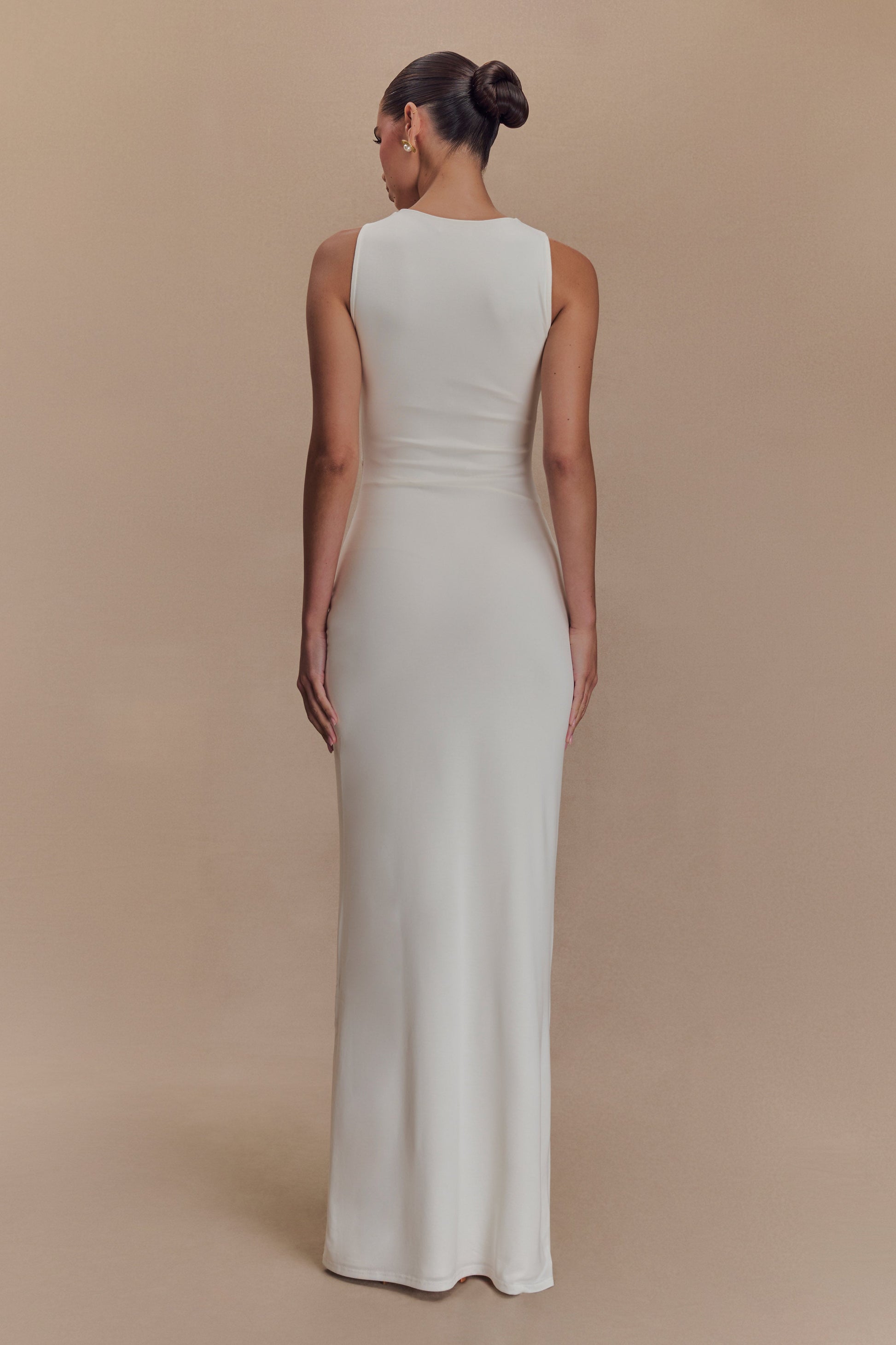 Kassidy Peached Jersey Maxi Dress / Ivory | MESHKI | S Kassidy Peached Jersey Maxi Dress / Ivory | MESHKI | S