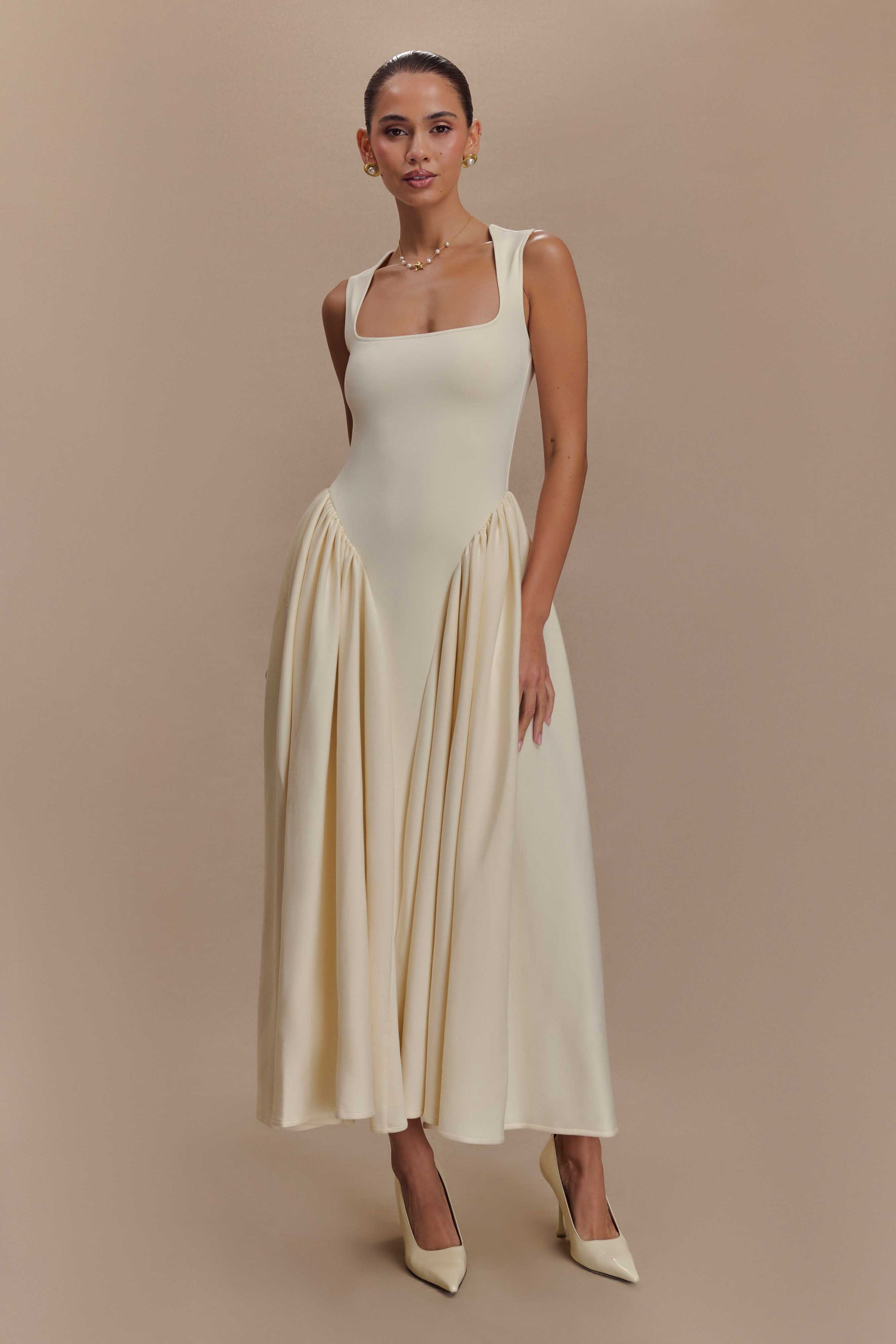 white scuba midi dress Vince Camuto Women's Funnel Neck Shirred Waist Bodycon Dress - White