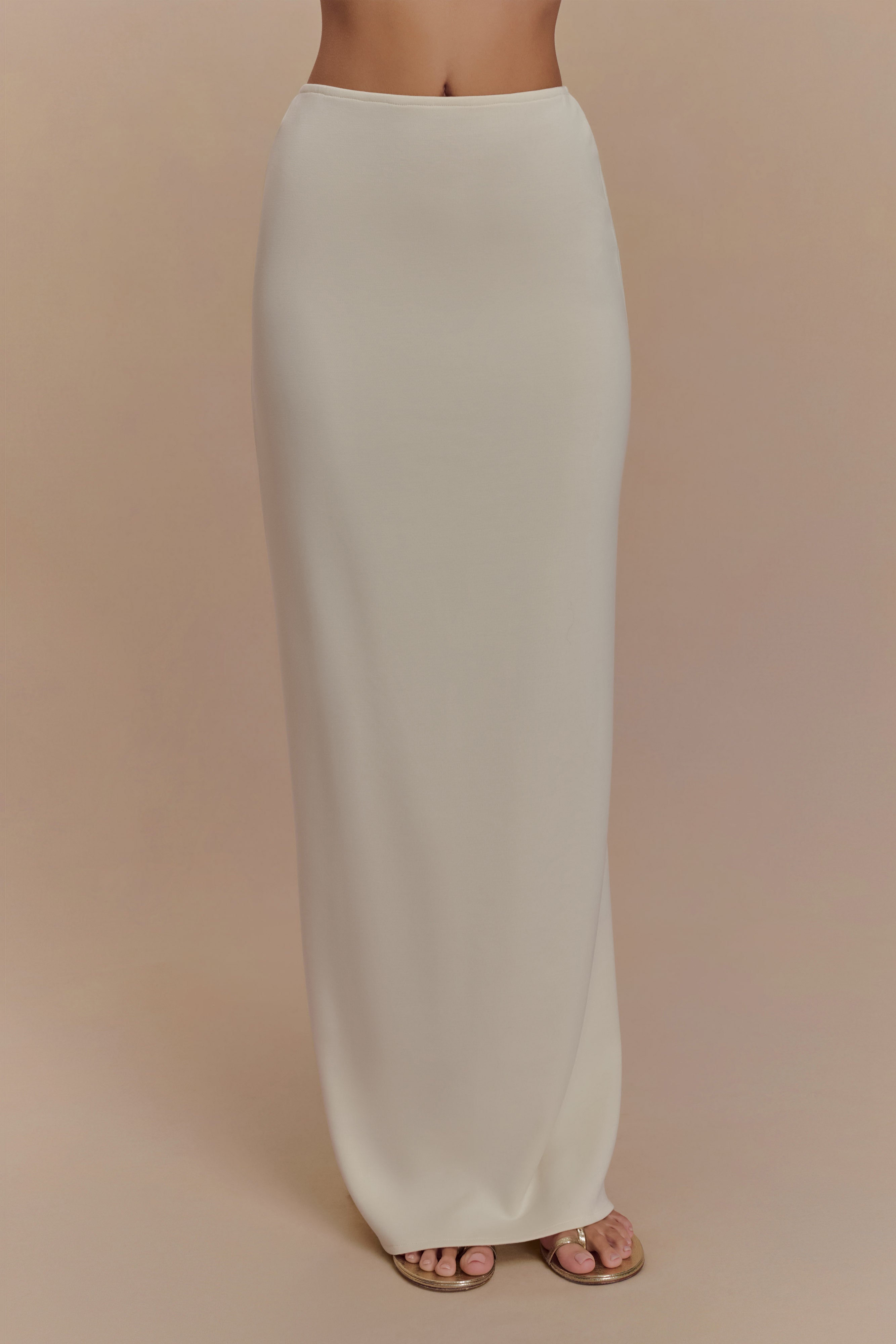 Eris Scuba Jersey Maxi Skirt - Ivory | MESHKI US