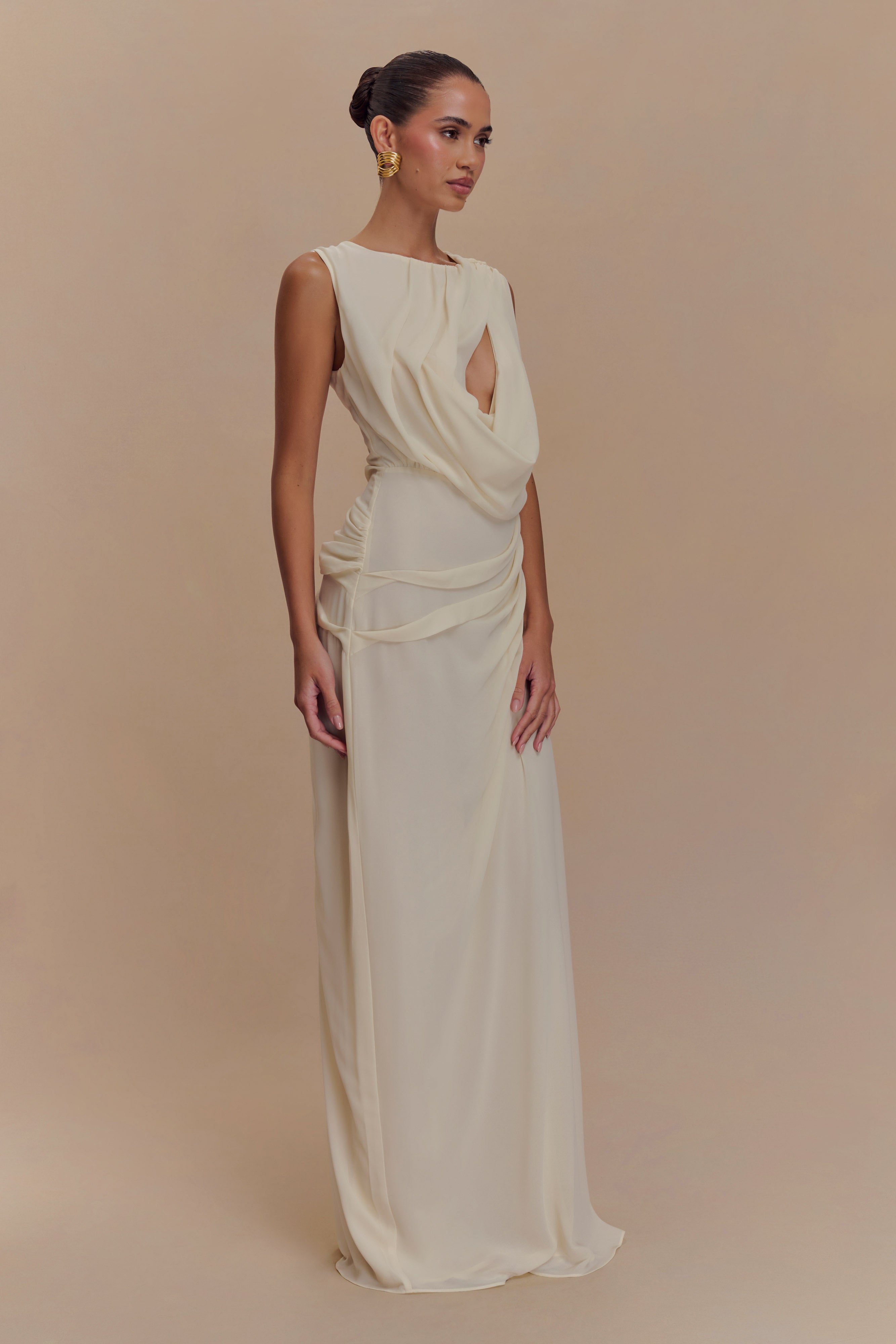 Oria Chiffon Maxi Dress - Ivory | MESHKI US