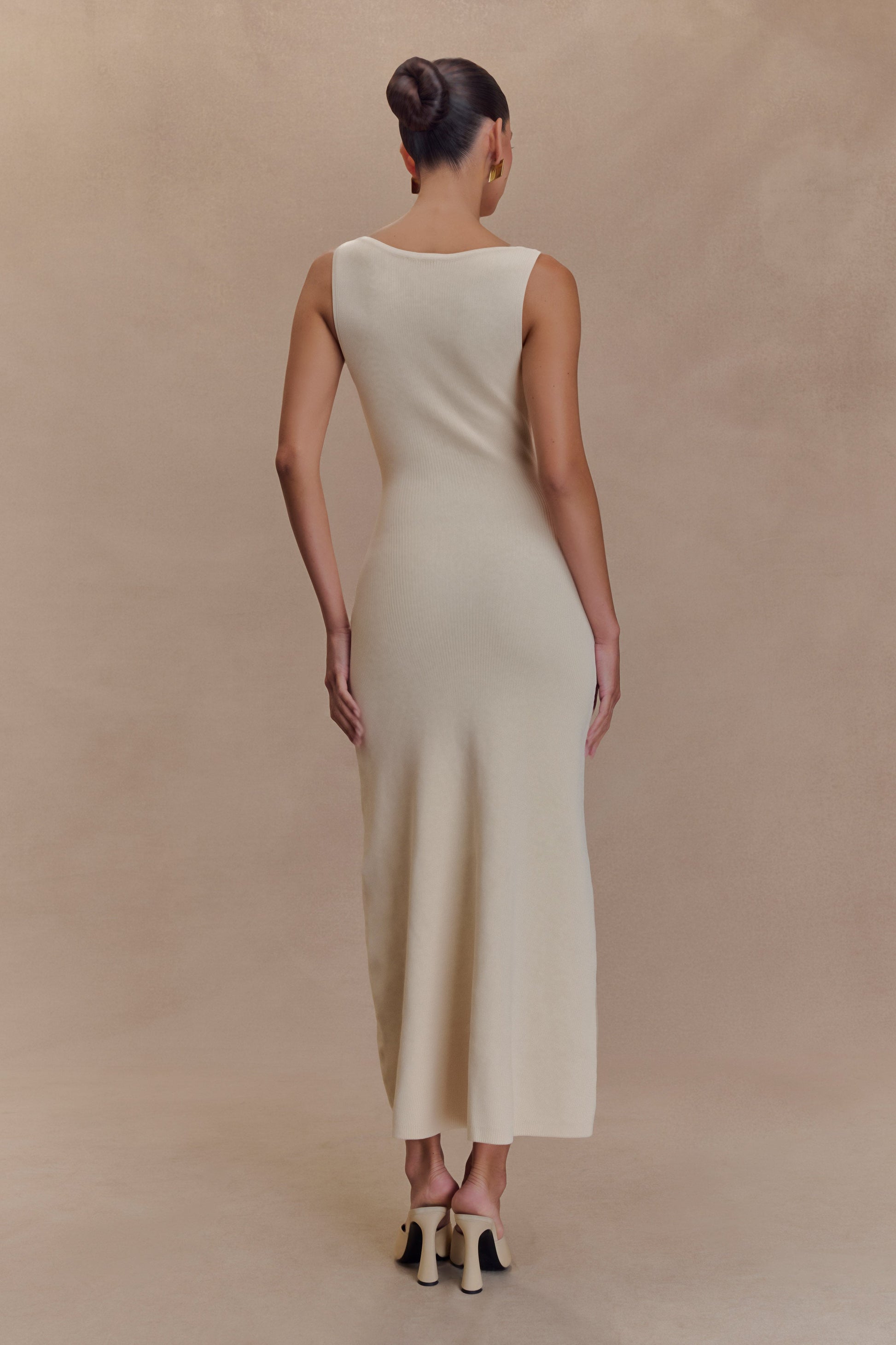 Sawyer Sleeveless Buttoned Maxi Dress / Ivory | MESHKI | XL Sawyer Sleeveless Buttoned Maxi Dress / Ivory | MESHKI | XL