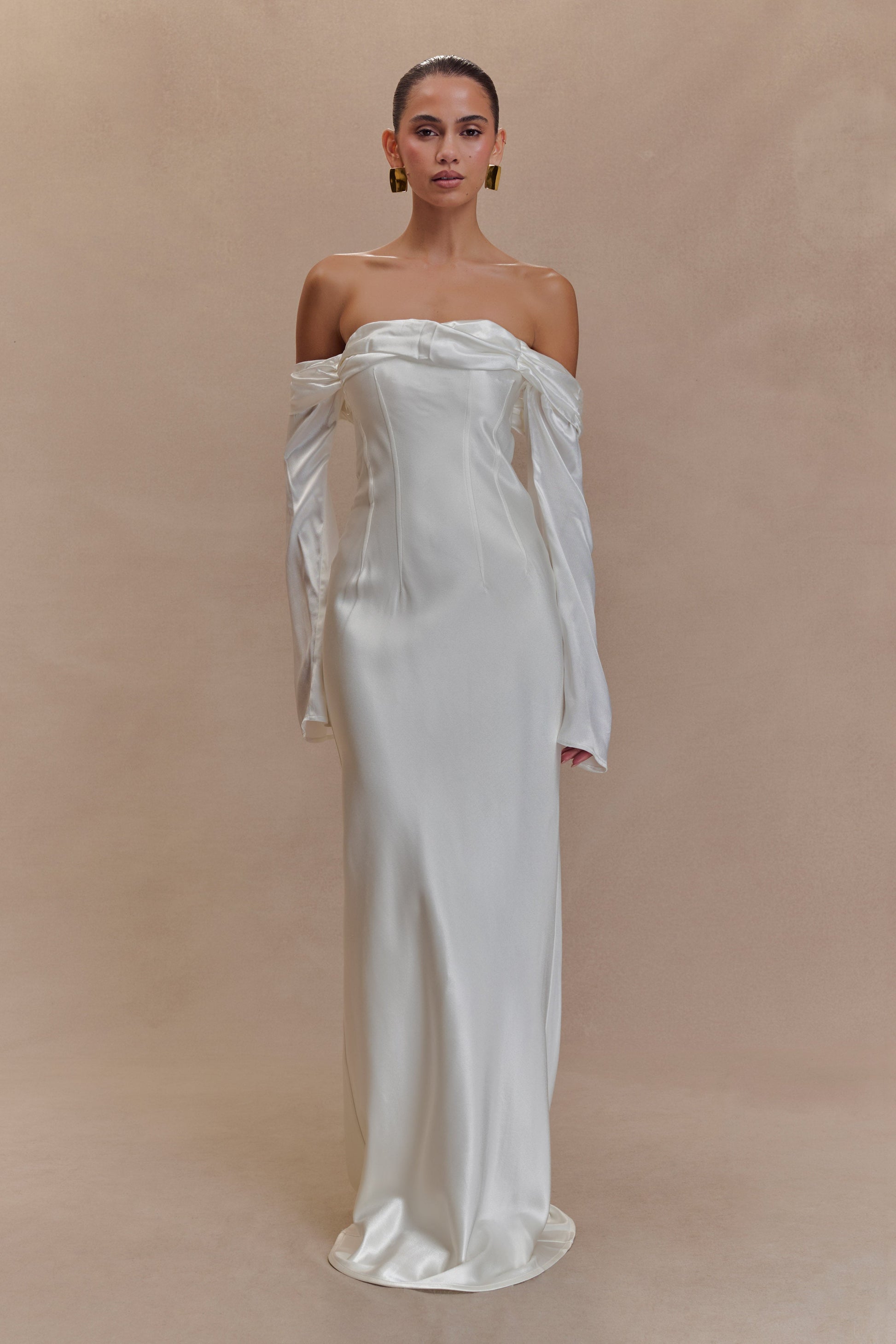 giselle off shoulder cowl neck maxi dress Giselle Off Shoulder Cowl Neck Maxi Dress - White