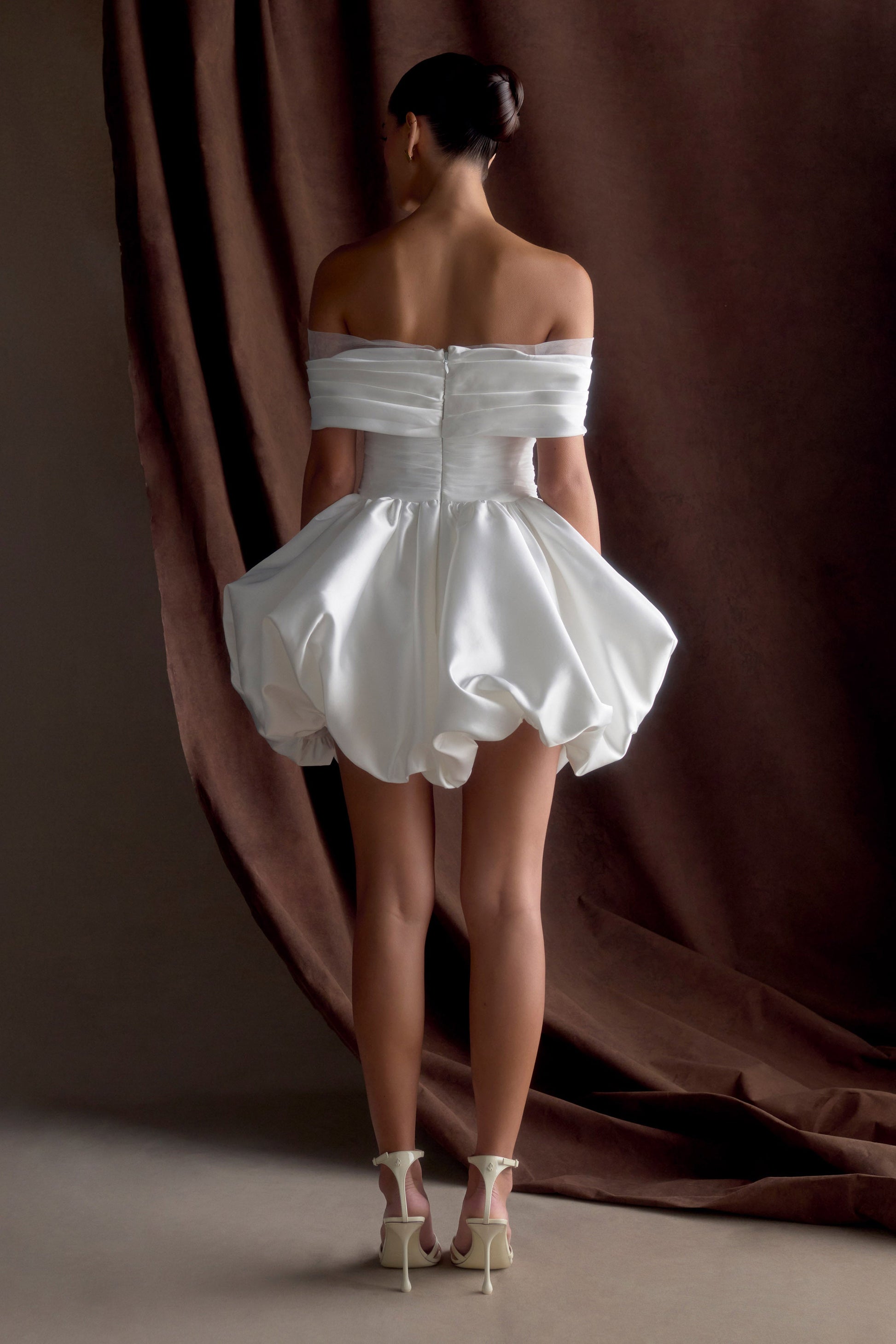 Lauretta Off Shoulder Mini Dress / White | MESHKI