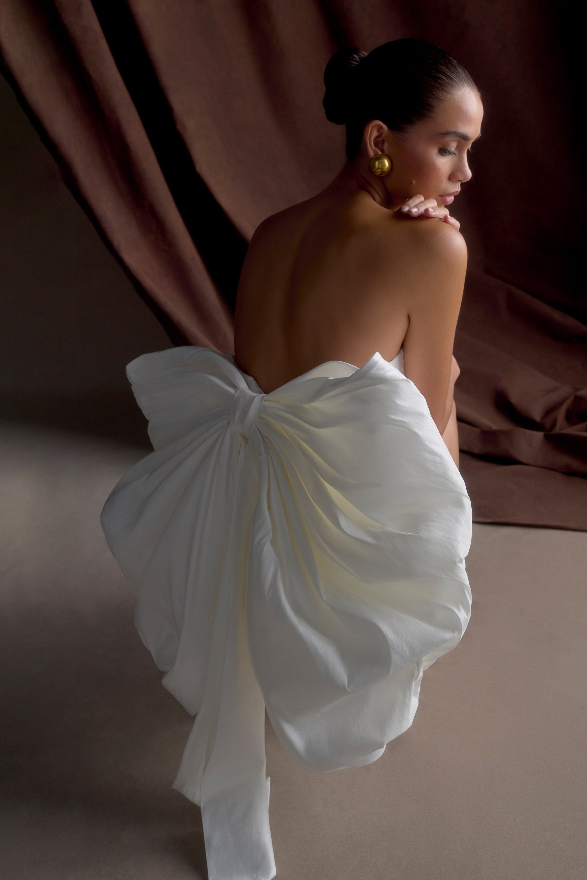Suzette Taffeta Bow Mini Dress / White | MESHKI