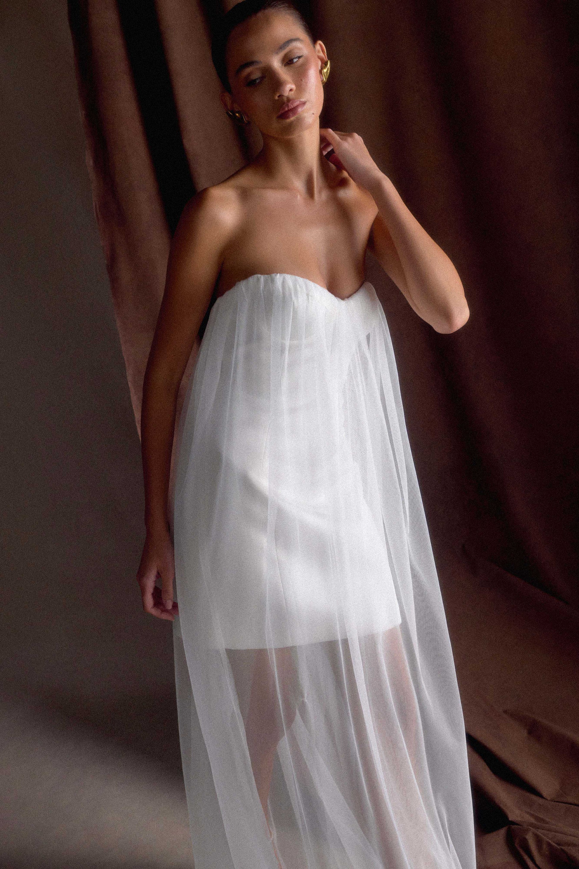 Bettany Chiffon Strapless Maxi Dress / White | MESHKI Bettany Chiffon Strapless Maxi Dress / White | MESHKI