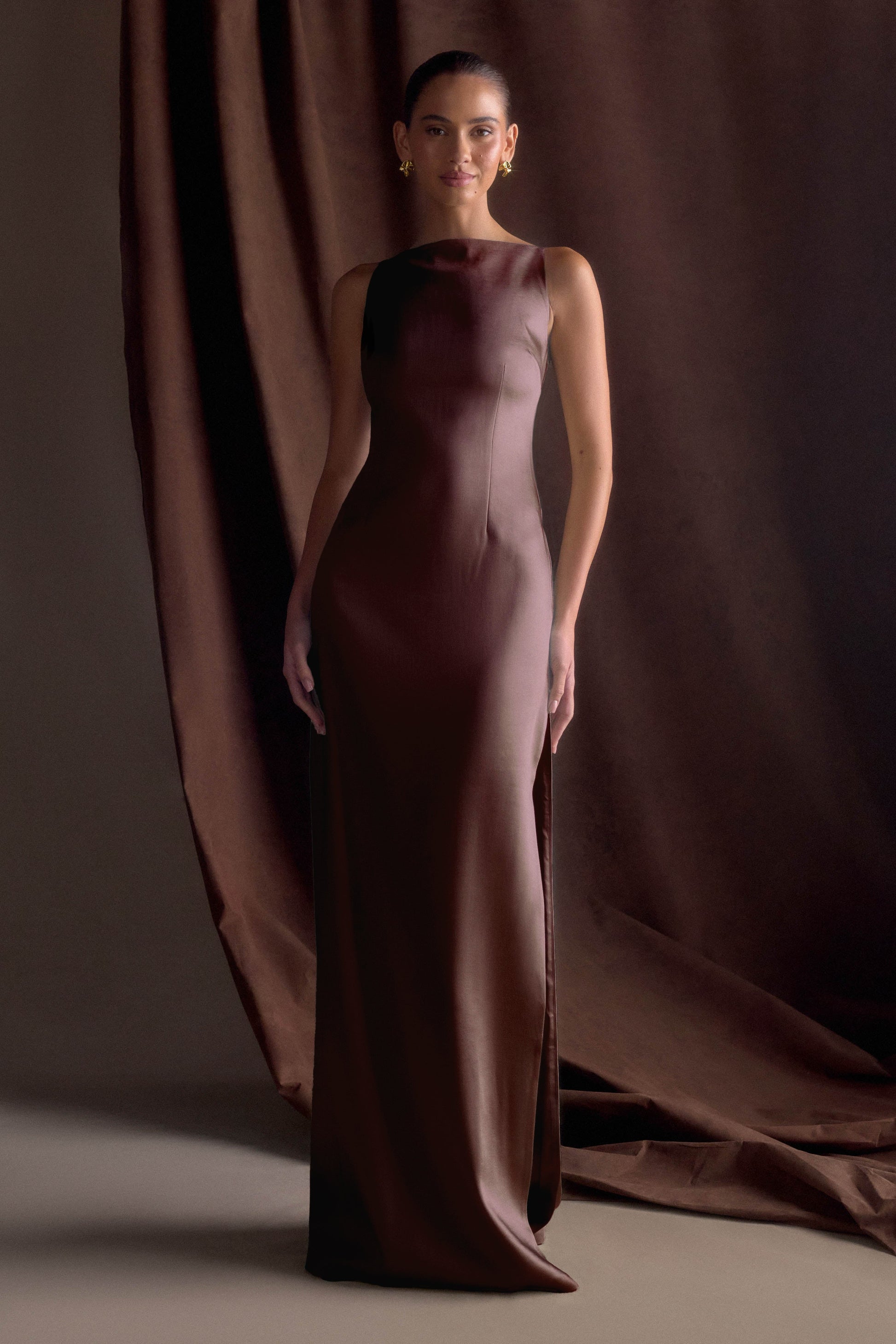 Violet Sleeveless Satin Maxi Dress / Dark Chocolate | MESHKI
