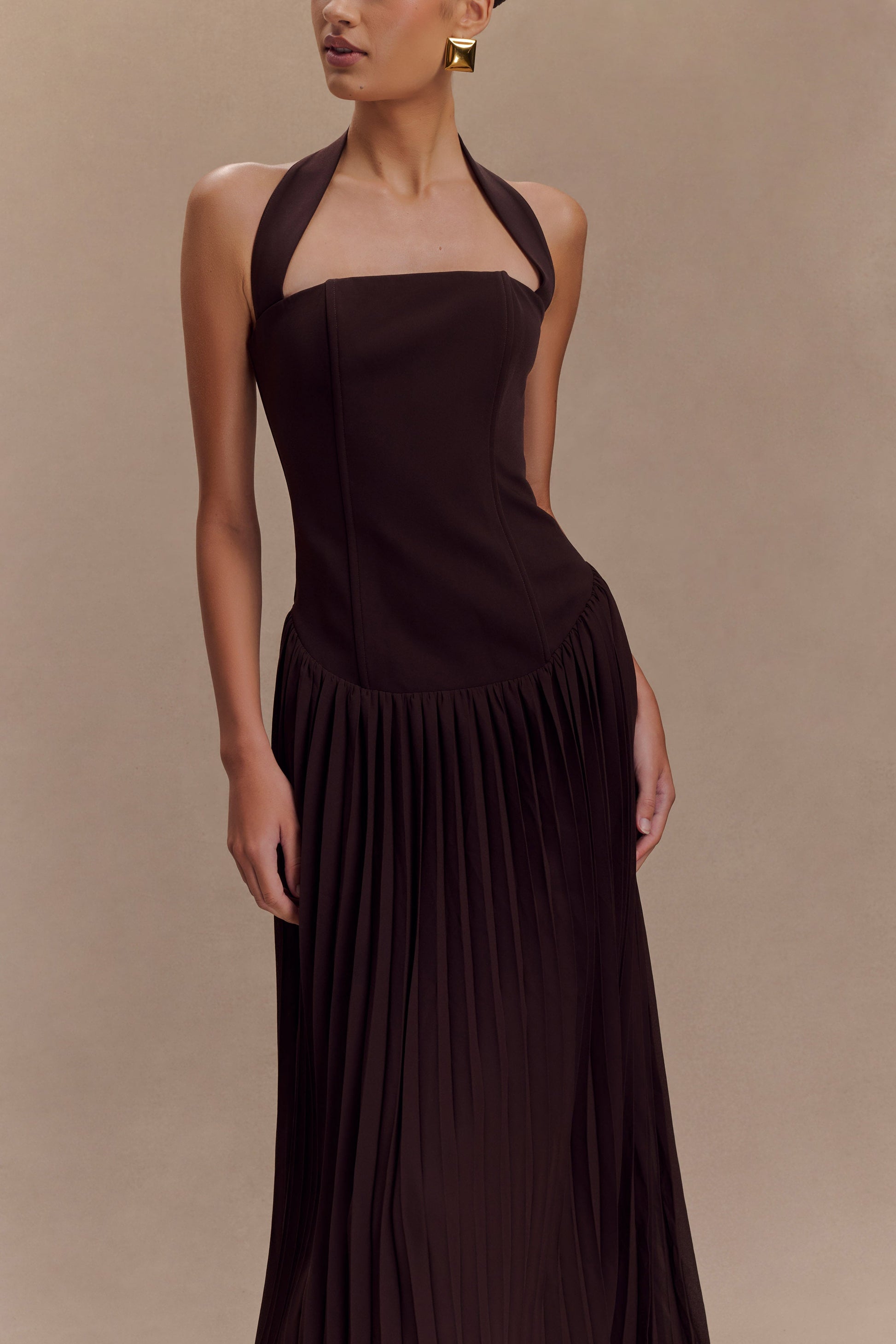 Stacie Pleated Halter Maxi Dress / Cacao | MESHKI | S Stacie Pleated Halter Maxi Dress / Cacao | MESHKI | S