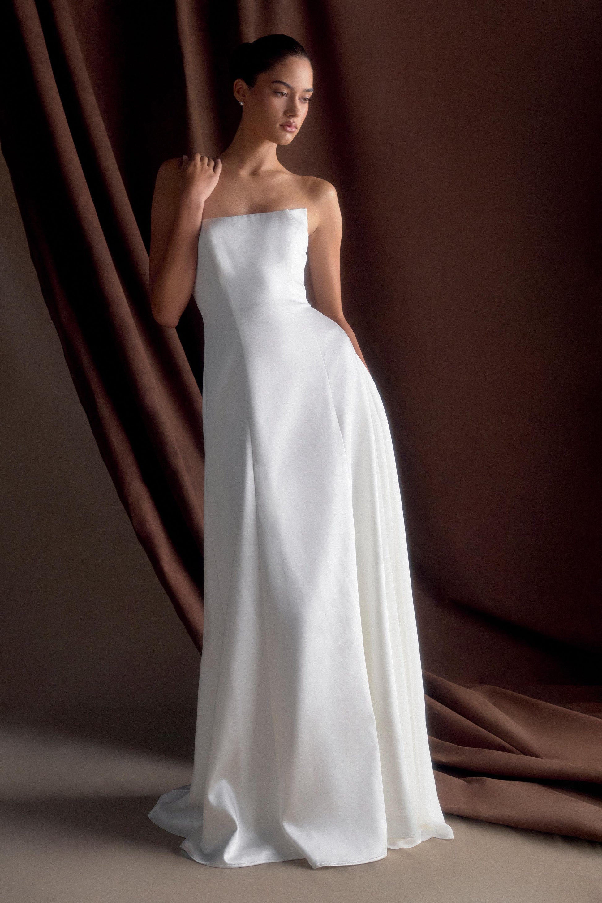 Rosella Satin Strapless Maxi Dress / White | MESHKI