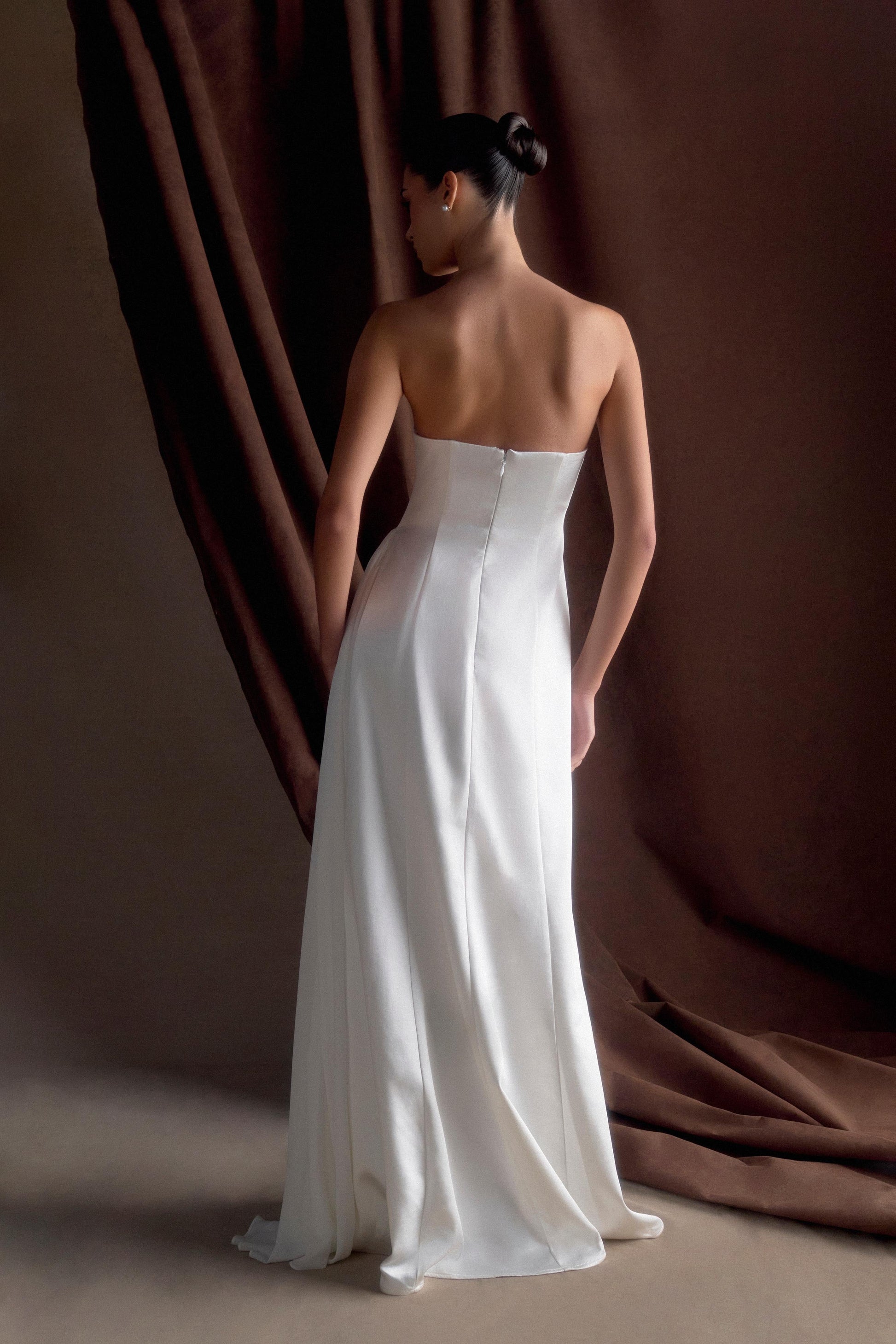 Rosella Satin Strapless Maxi Dress / White | MESHKI