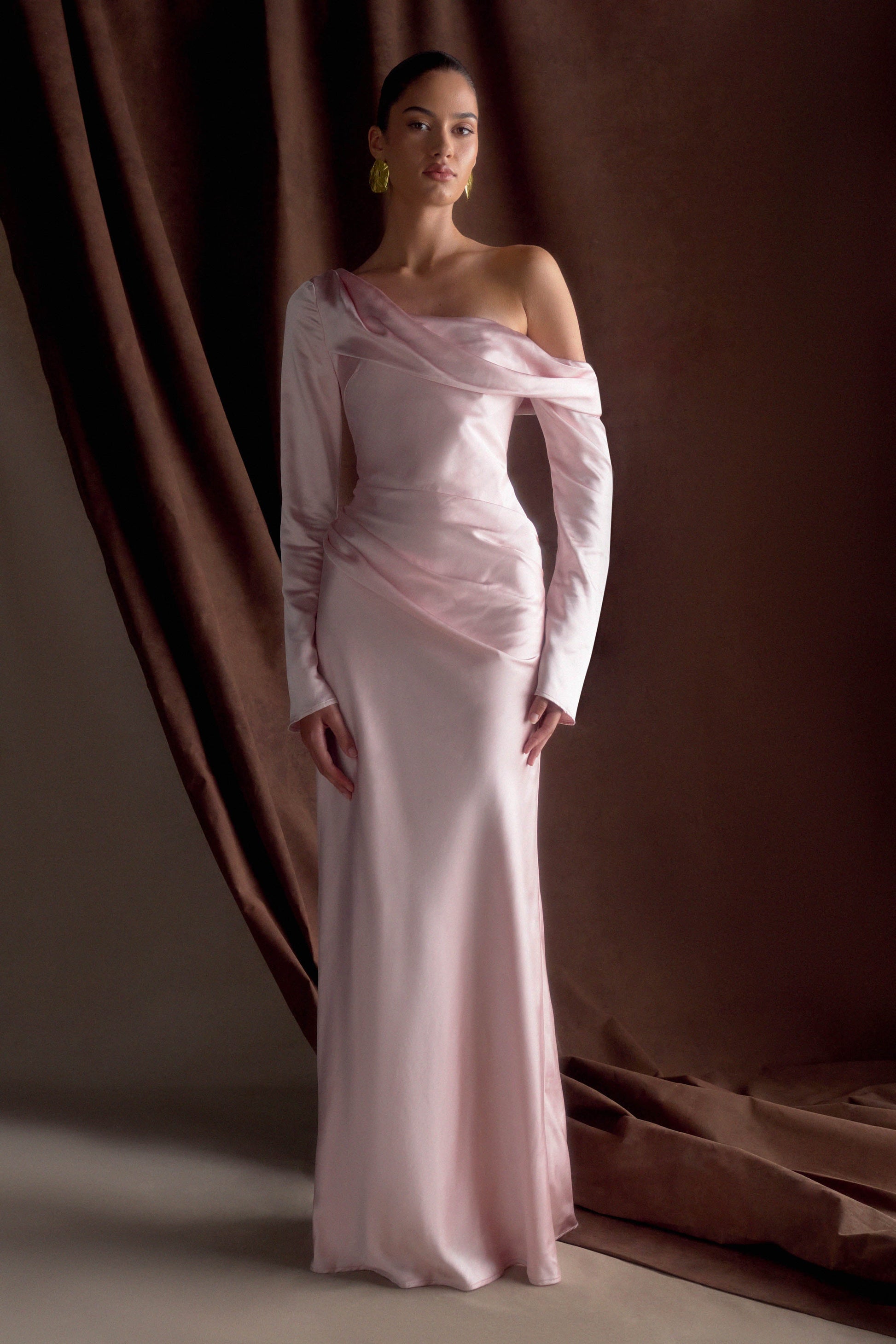 Iris Long Sleeve Satin Maxi Dress / Soft Pink | MESHKI