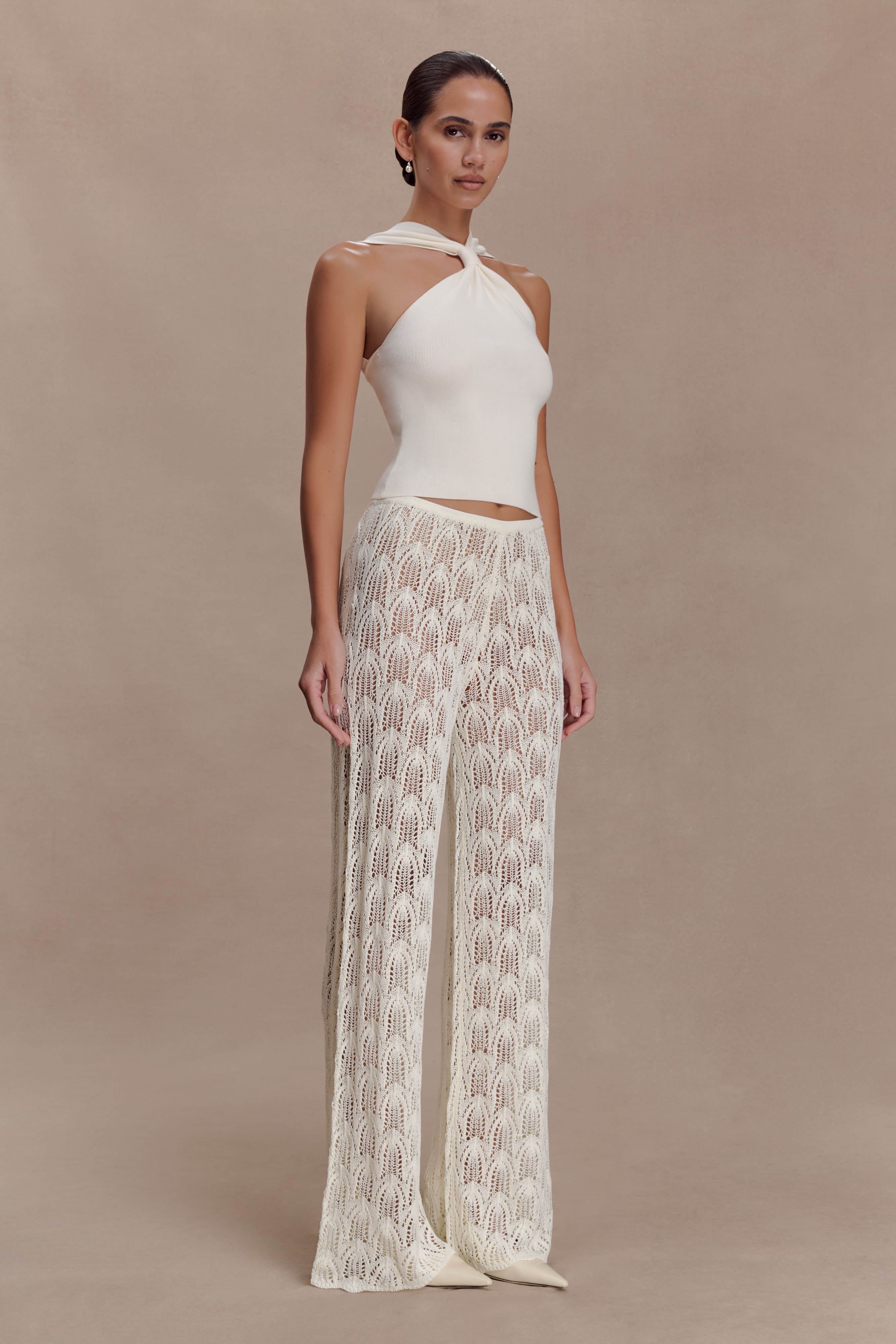 Angelika Twist Front Knit Top - Ivory | MESHKI US