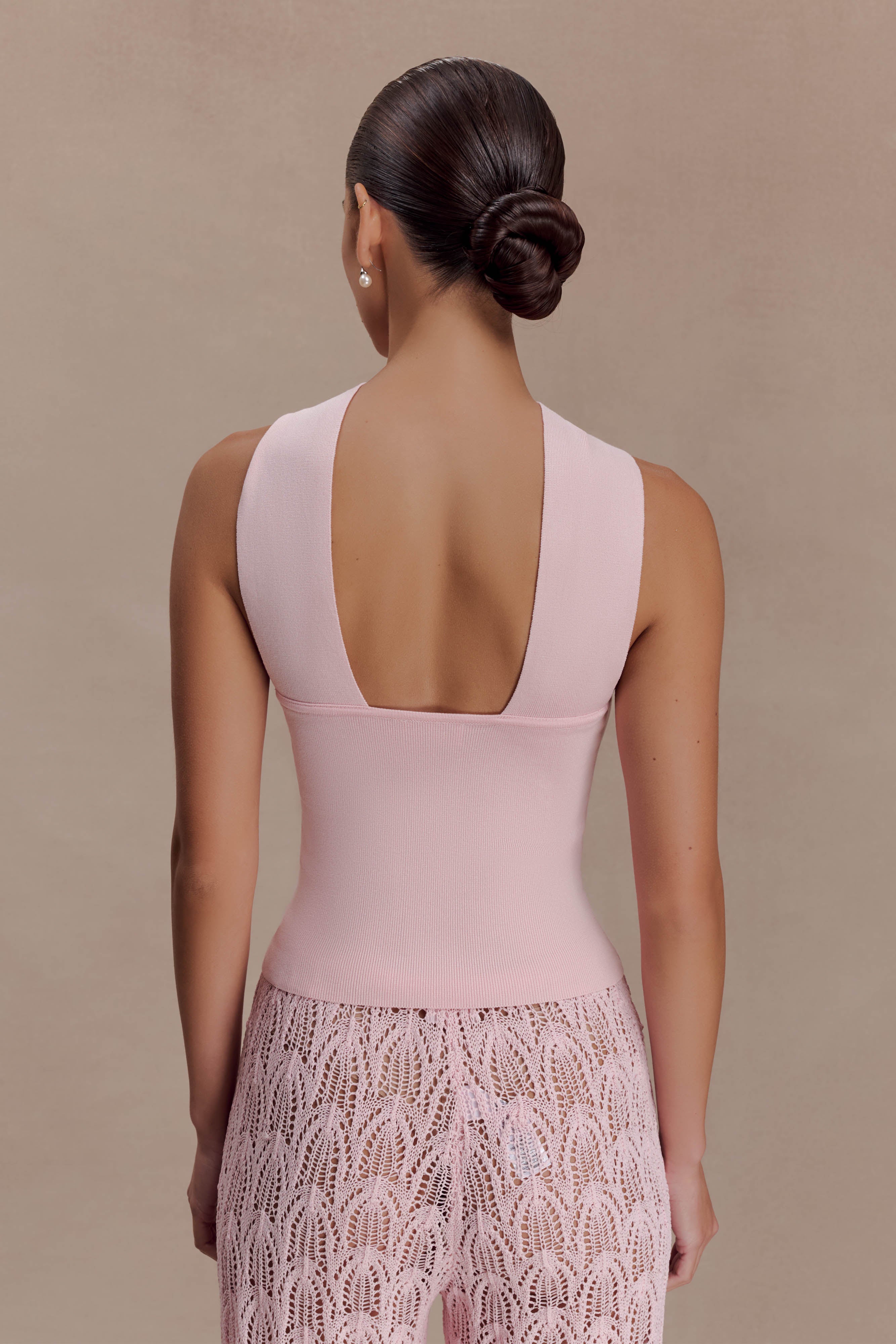 Angelika Twist Front Knit Top - Baby Pink | MESHKI US