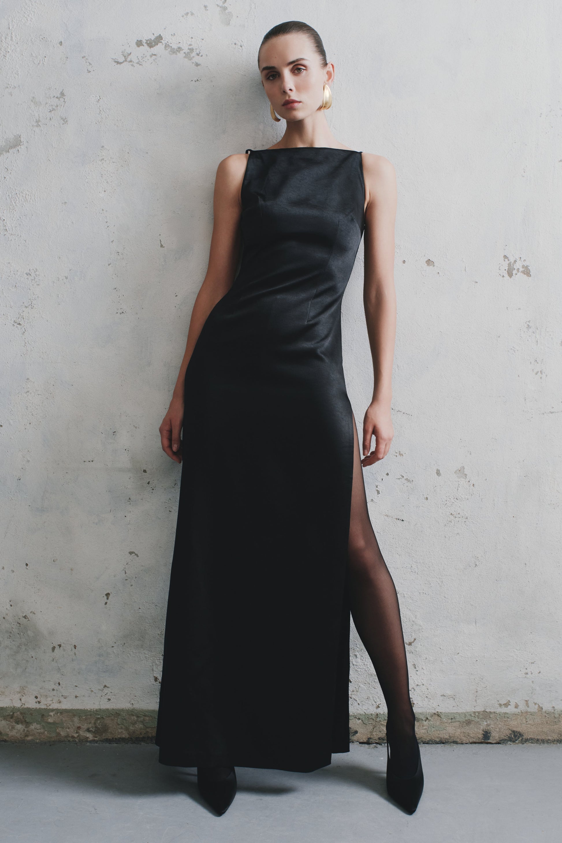 Violet Sleeveless Satin Maxi Dress - Black | MESHKI US Violet Sleeveless Satin Maxi Dress - Black | MESHKI US